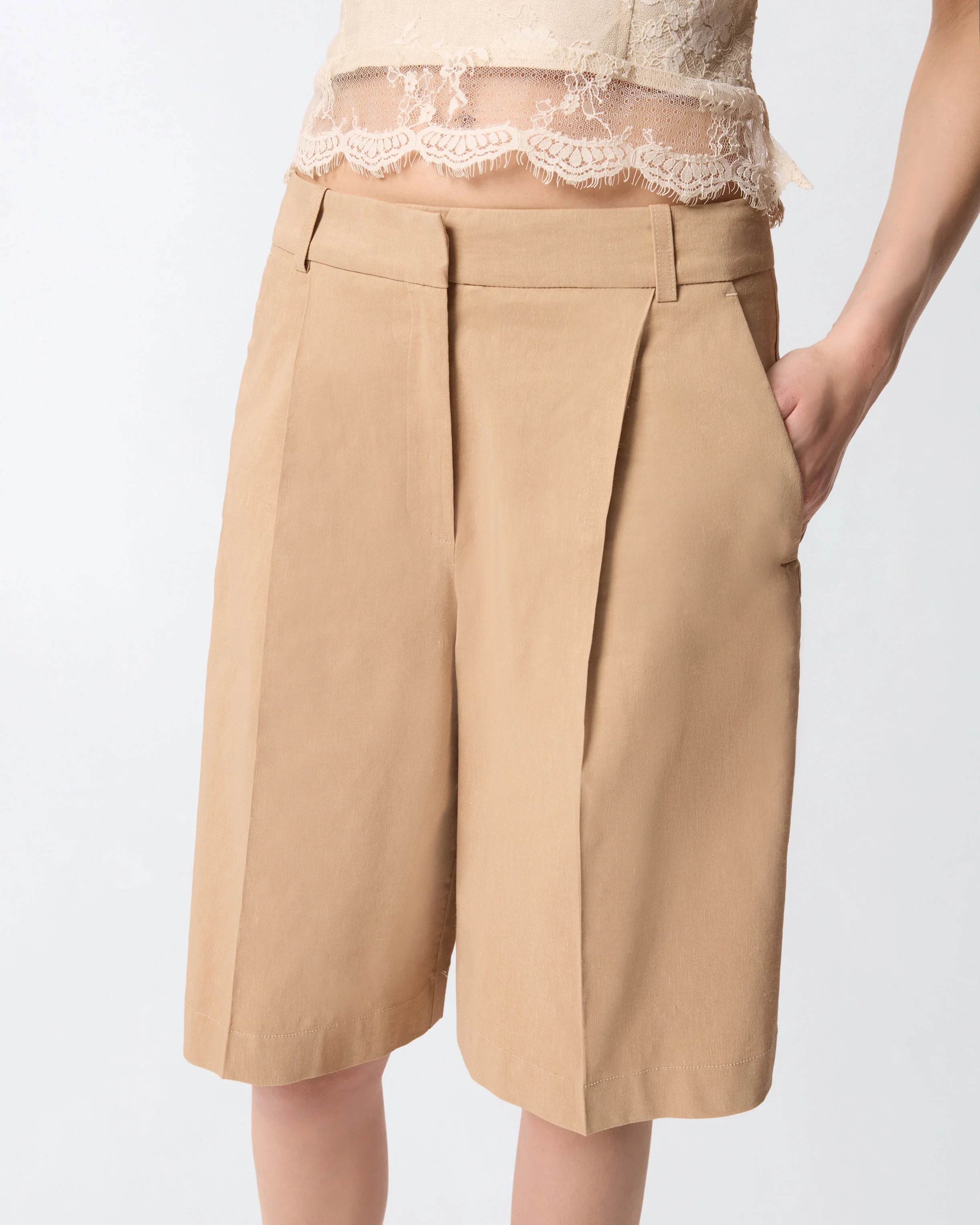 Bermuda shorts with pressed pleat detail - Image 4