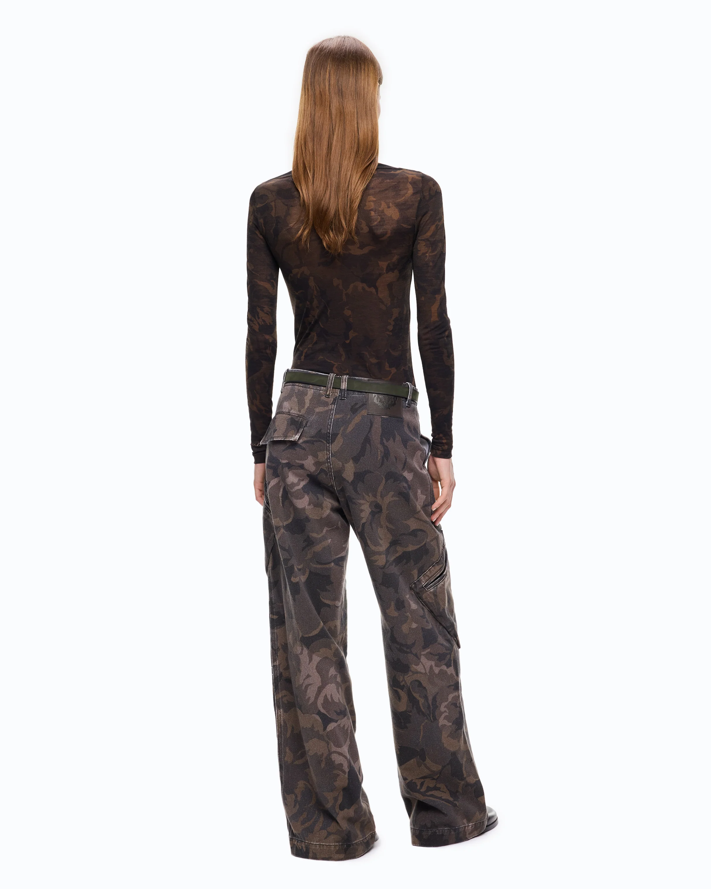 Cotton trousers with floral camouflage motif - Image 4