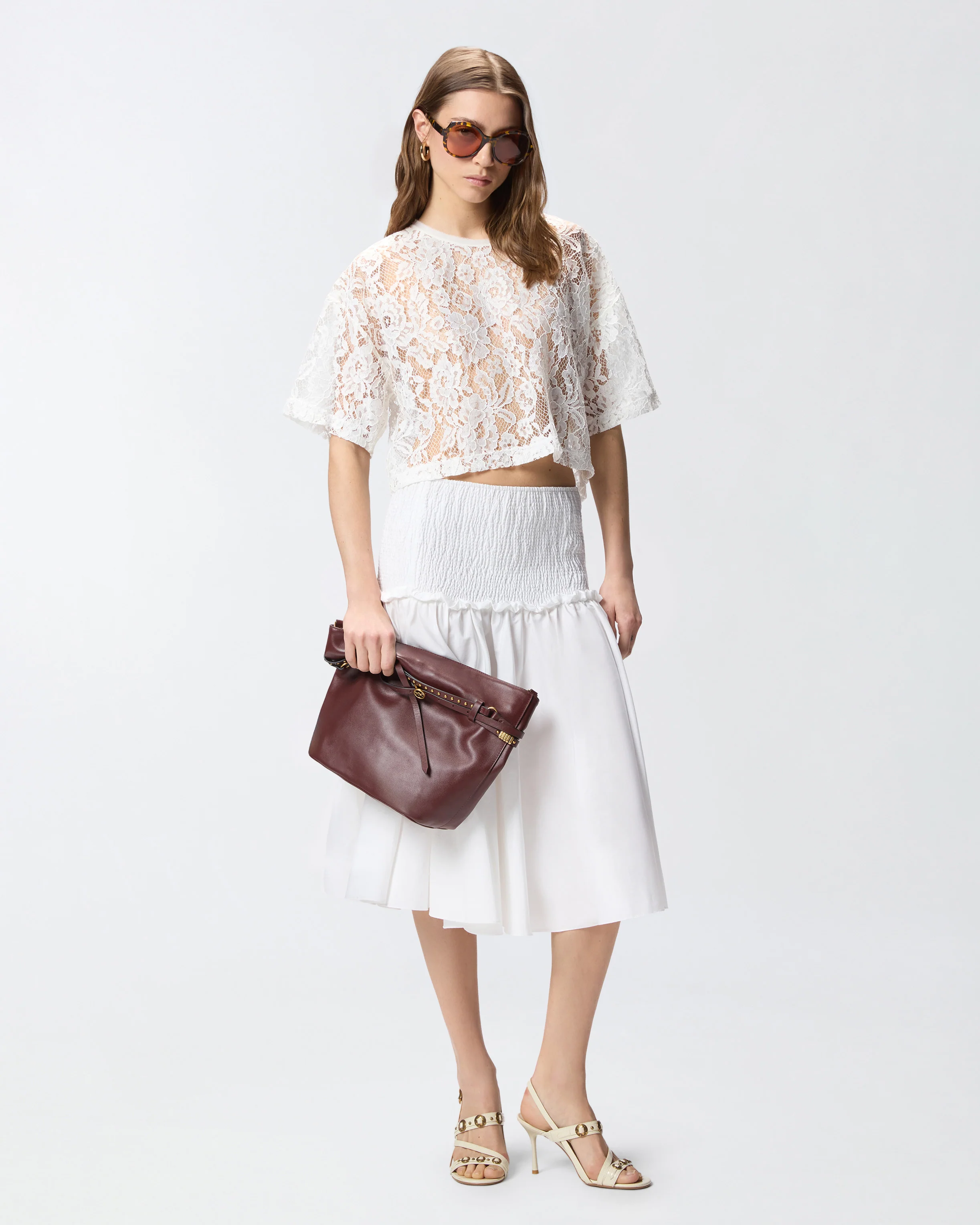 Cropped lace t-shirt - Image 2