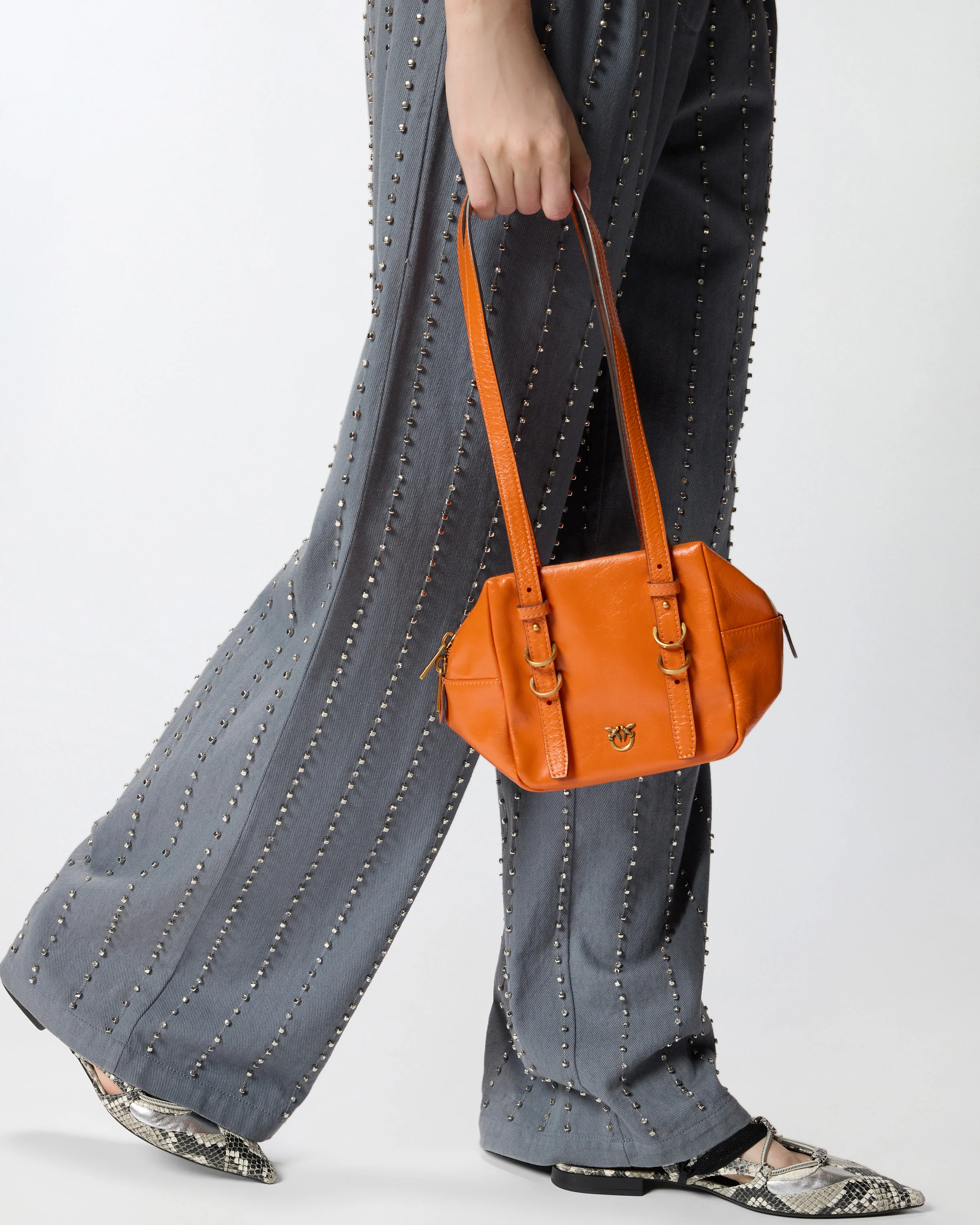 Cubic Bag small crossbody bag in shiny leather - Image 5