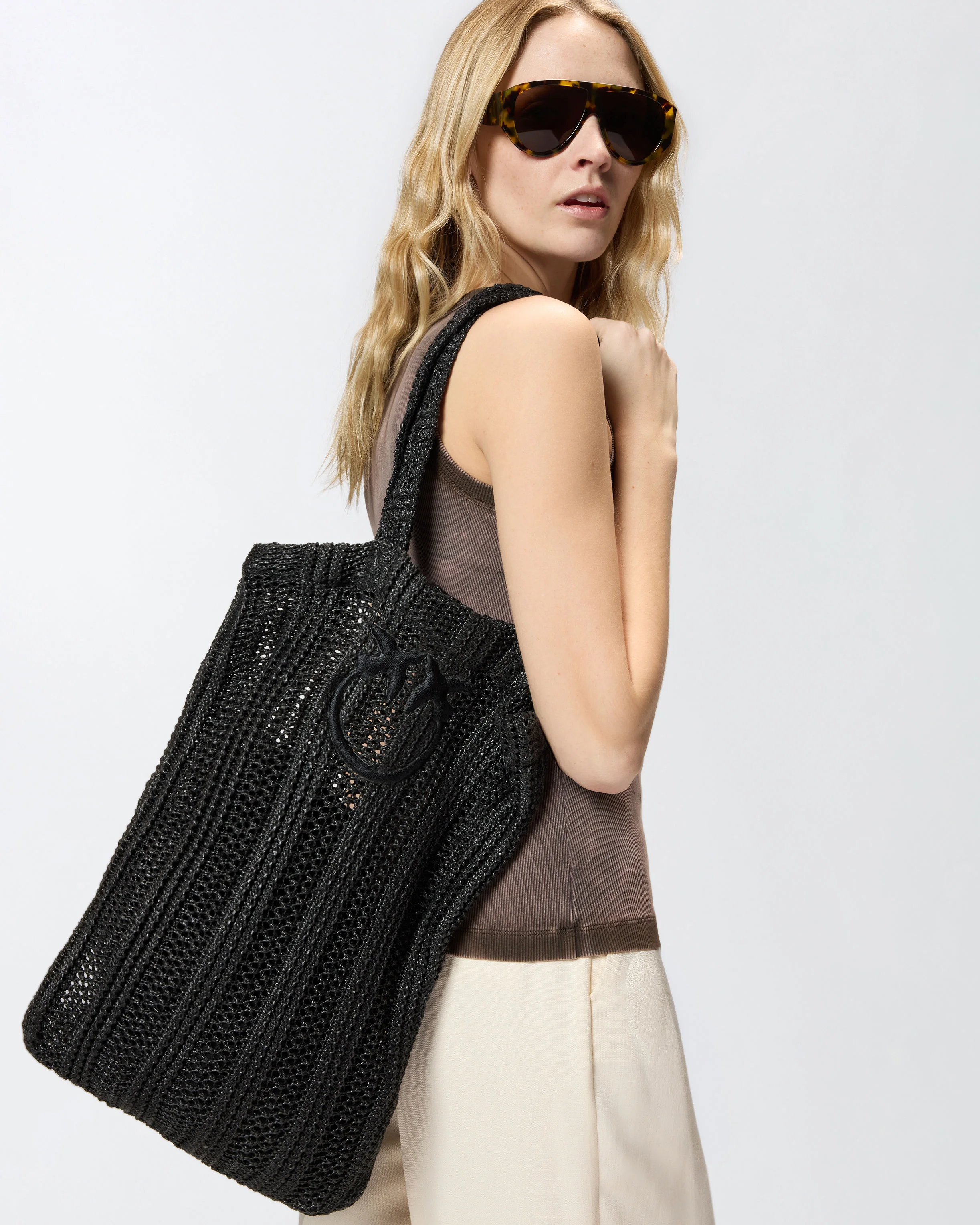 Easy Tote Bag medium shopper in raffia - Image 5