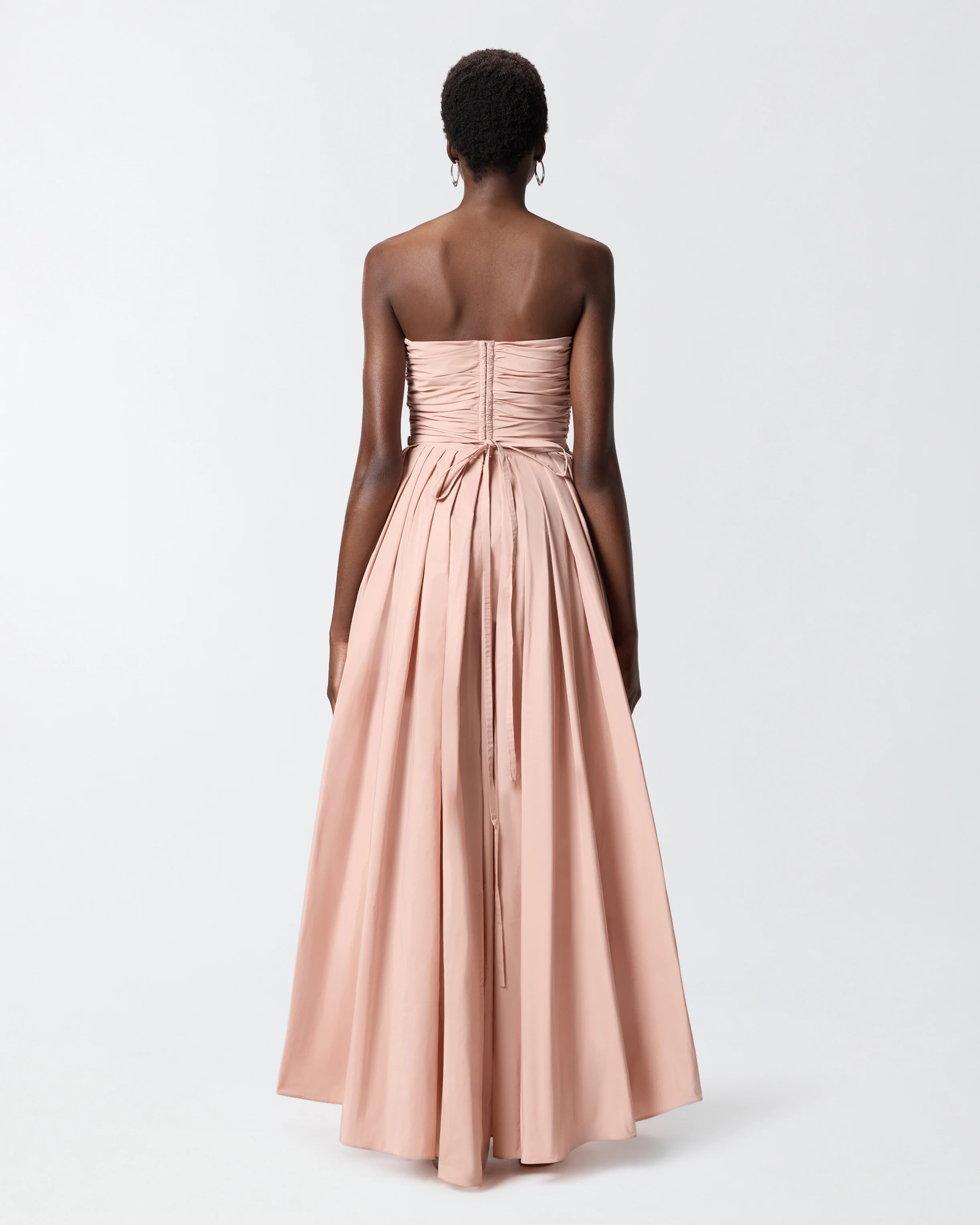 Elegant long dress with jewel belt - Image 3