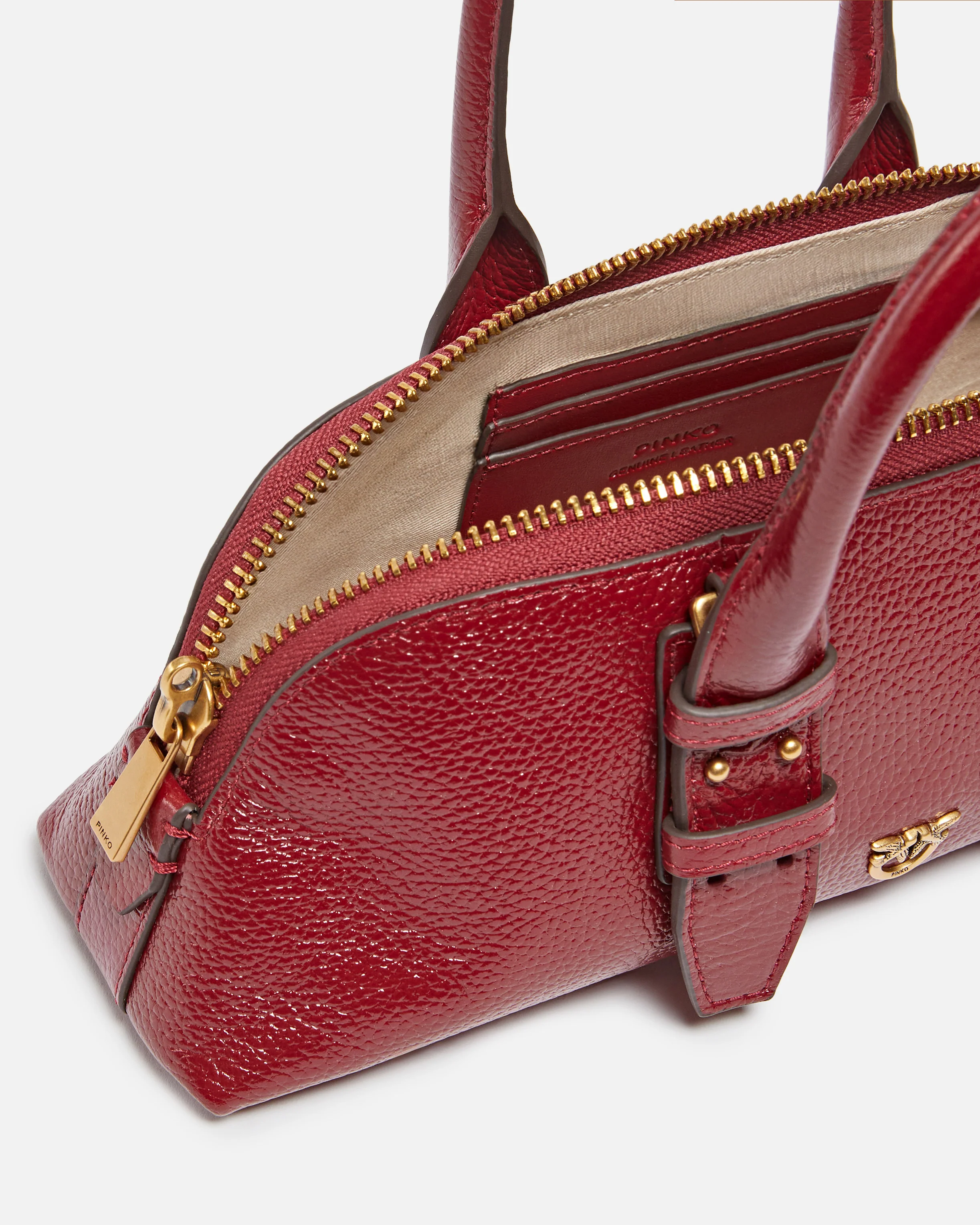 Escape Bag Horizontal small handbag in tumbled leather - Image 4