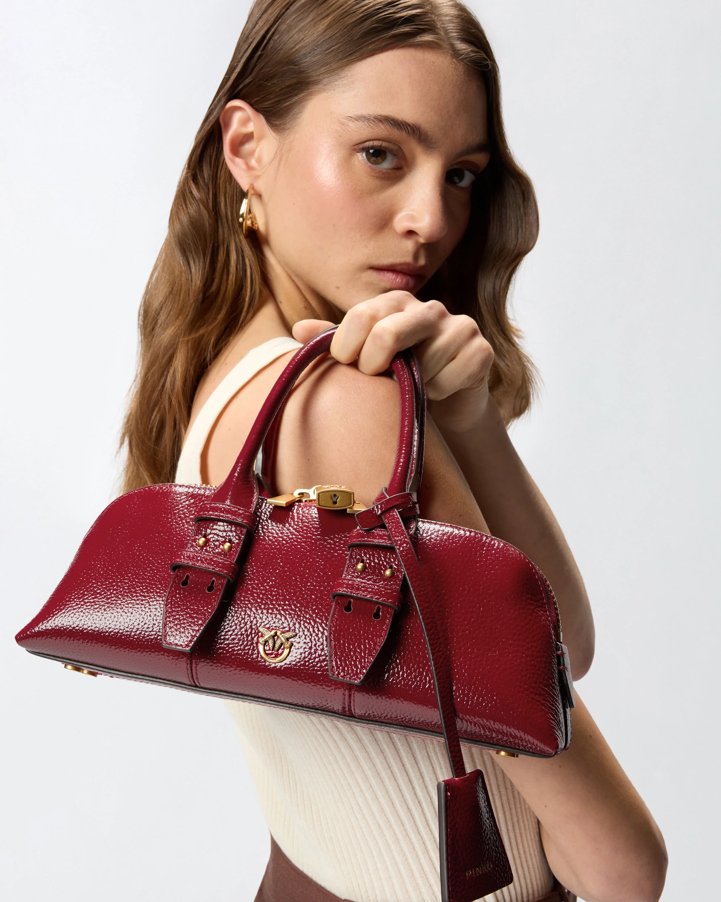 Escape Bag Horizontal small handbag in tumbled leather - Image 6
