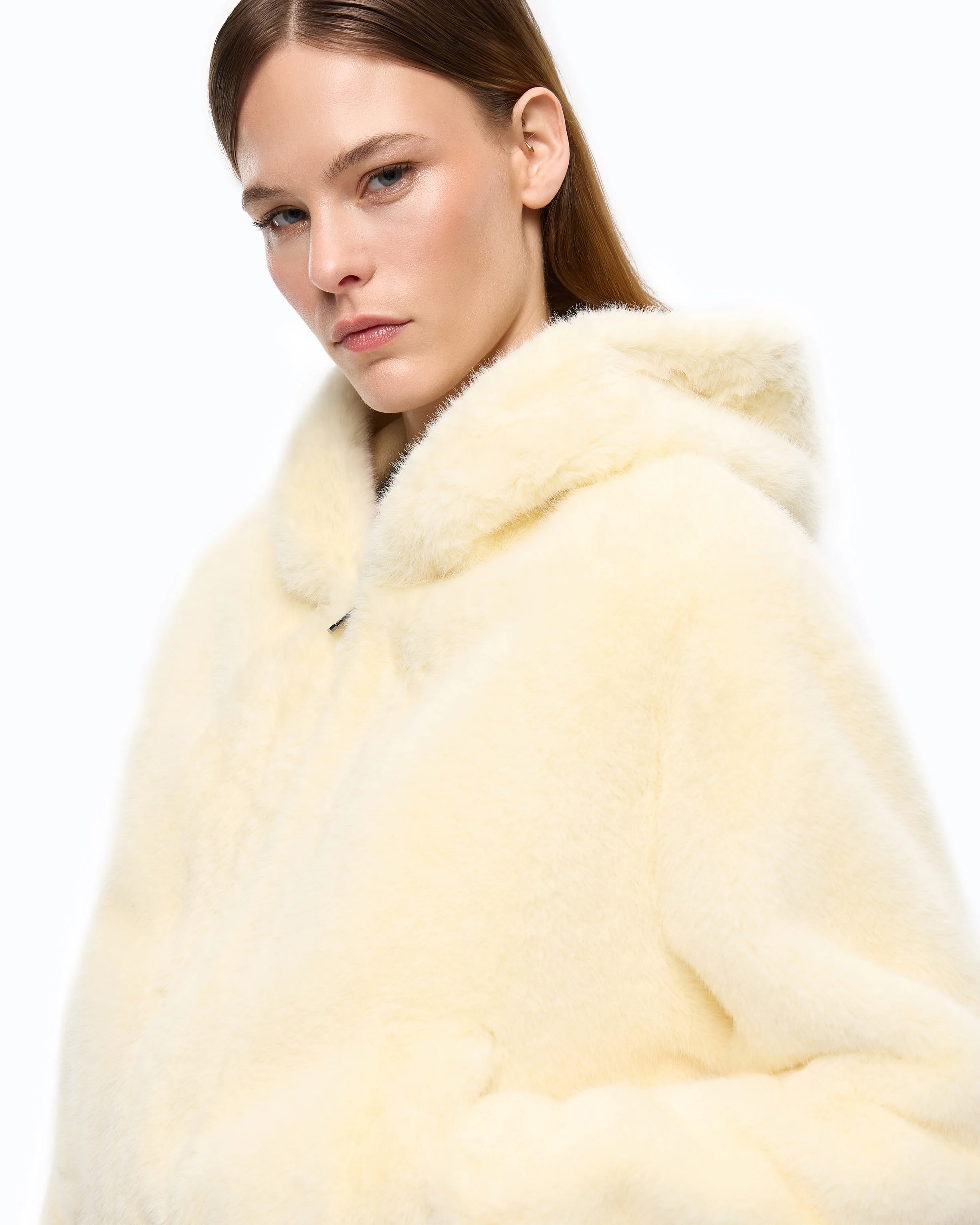 Faux fur cropped jacket - Image 4