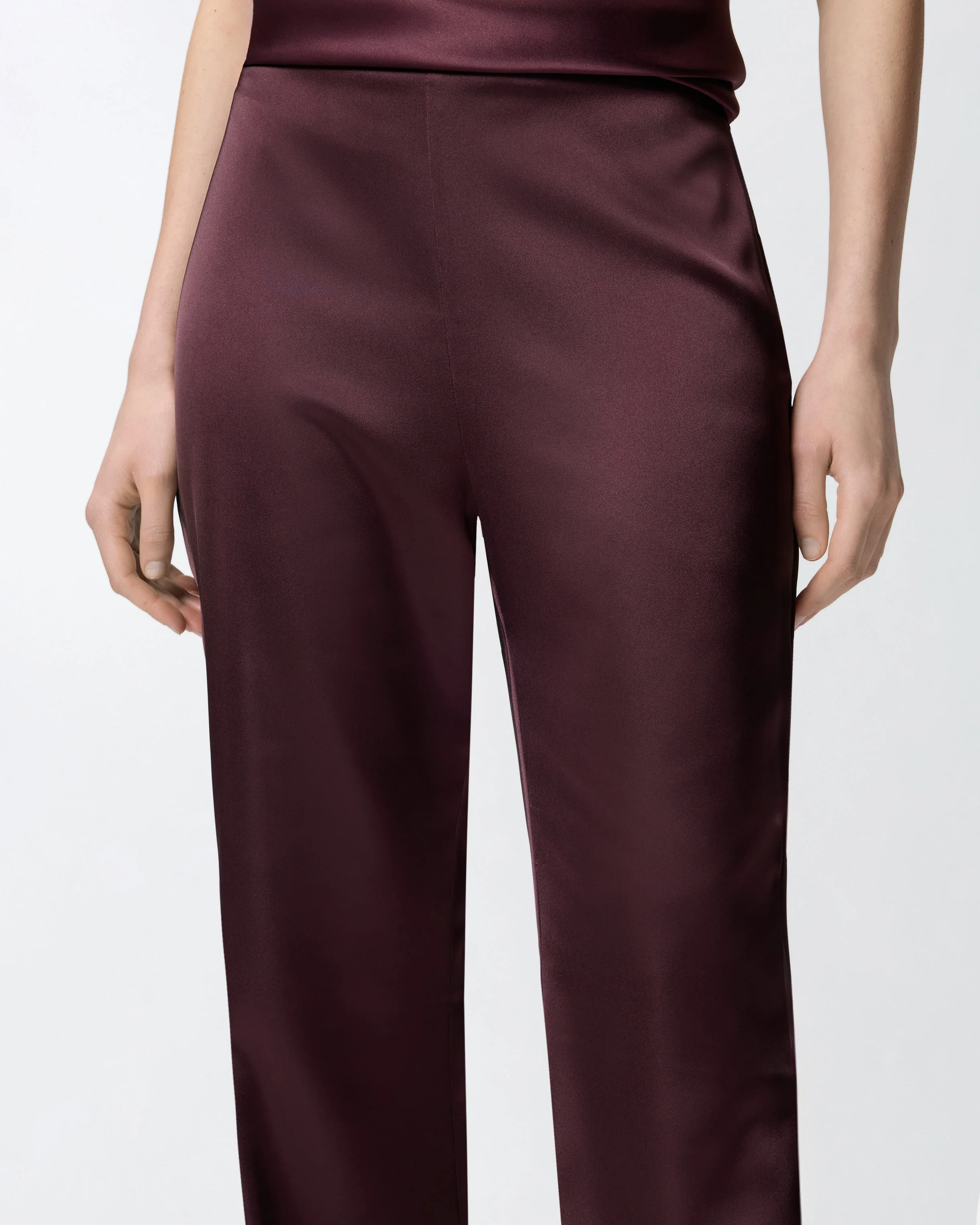 Flared trousers in satin - Image 4