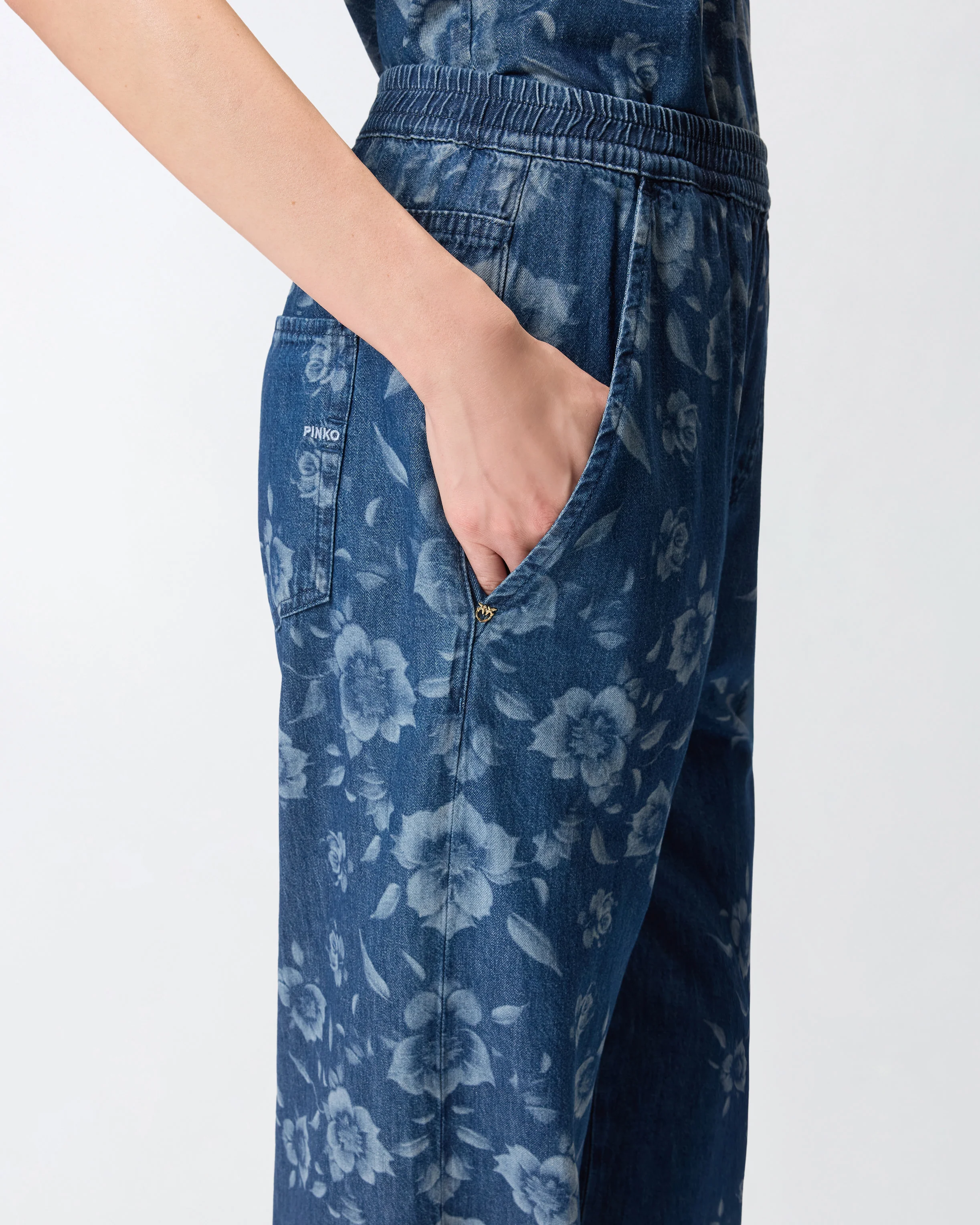 Floral denim jeans - Image 4