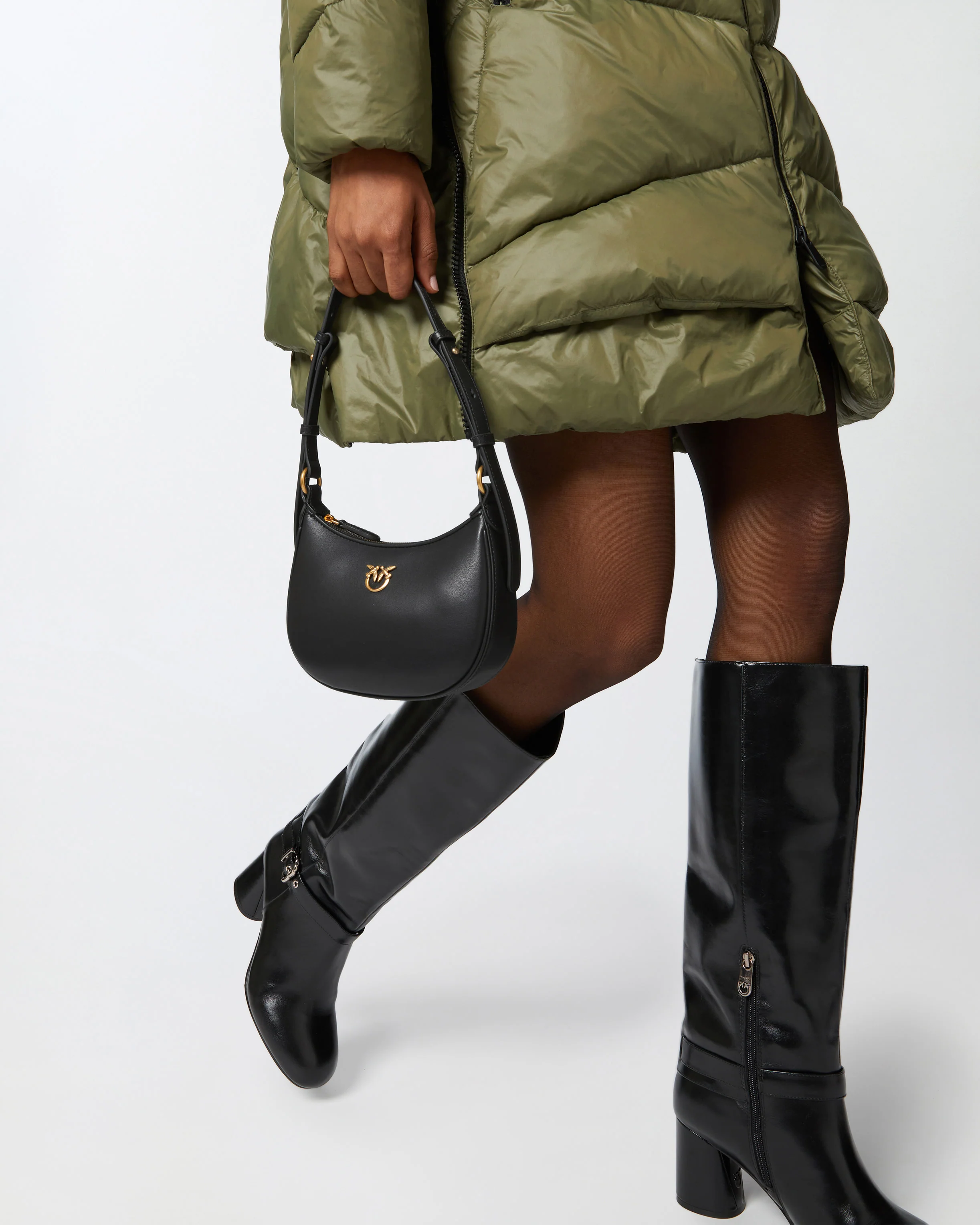 Half Moon baby leather shoulder bag - Image 5