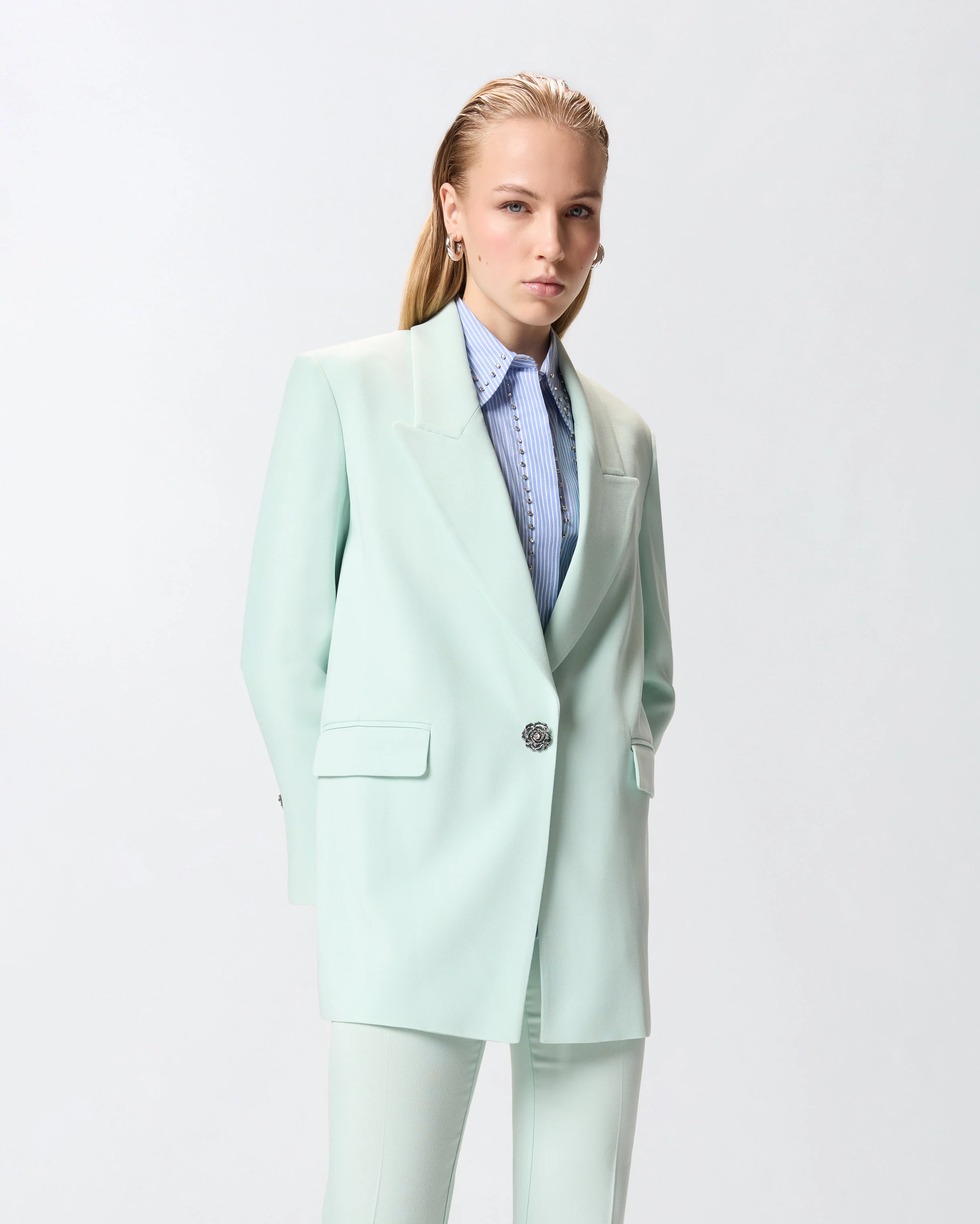 Jacket with rose jewel buttons