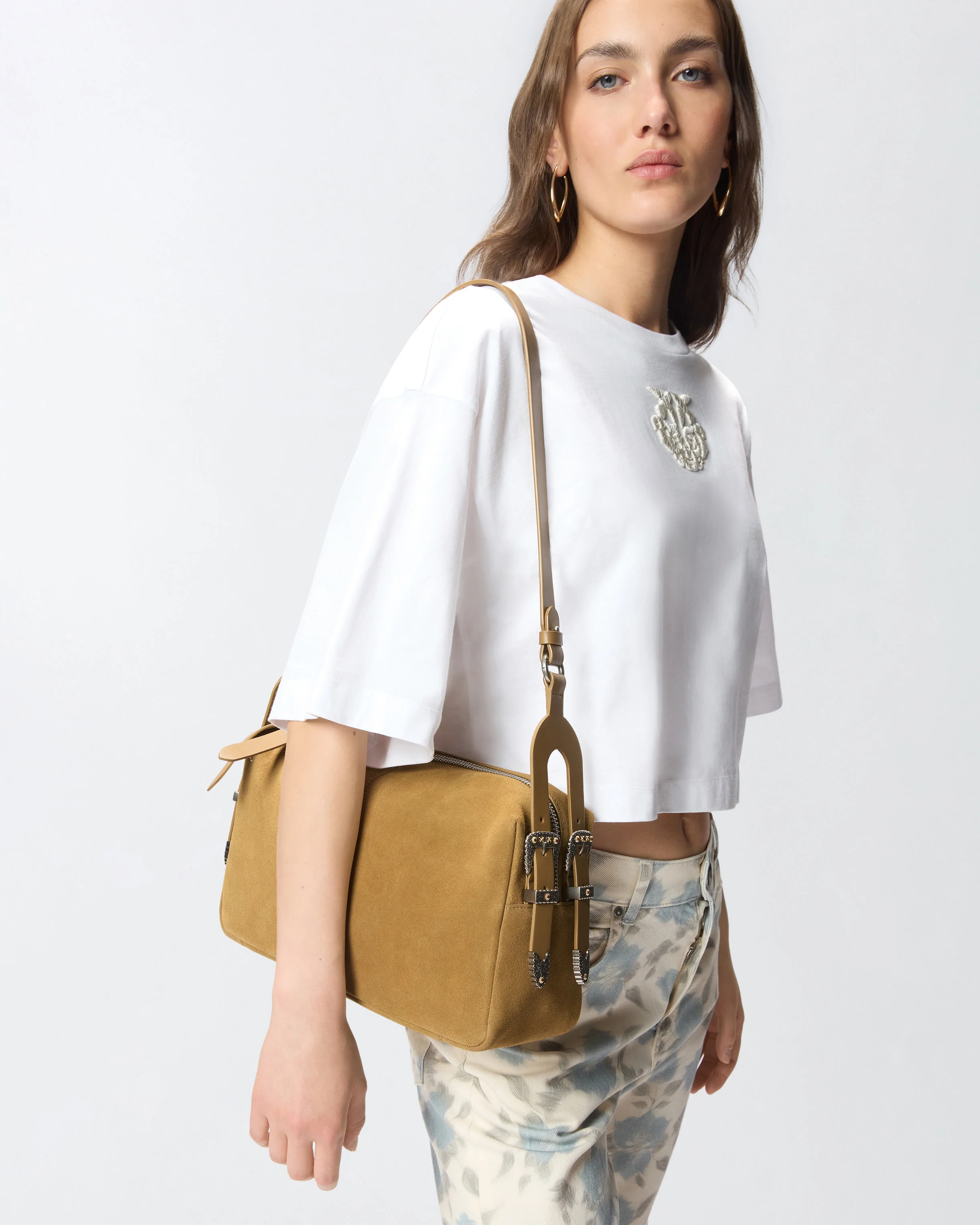 Keeper Bag medium shoulder bag in suede - Image 4