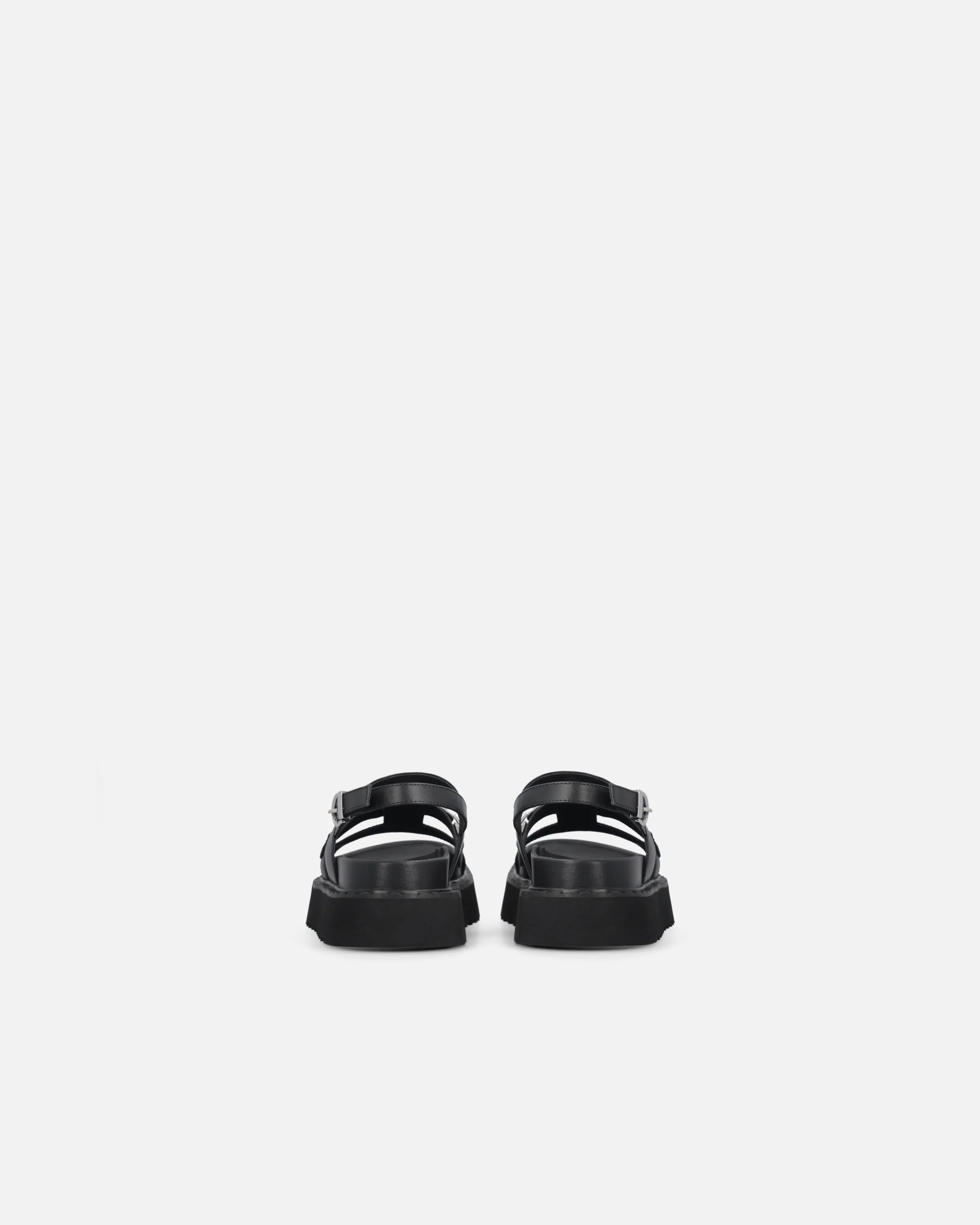 Leather sandals with chain - Image 8