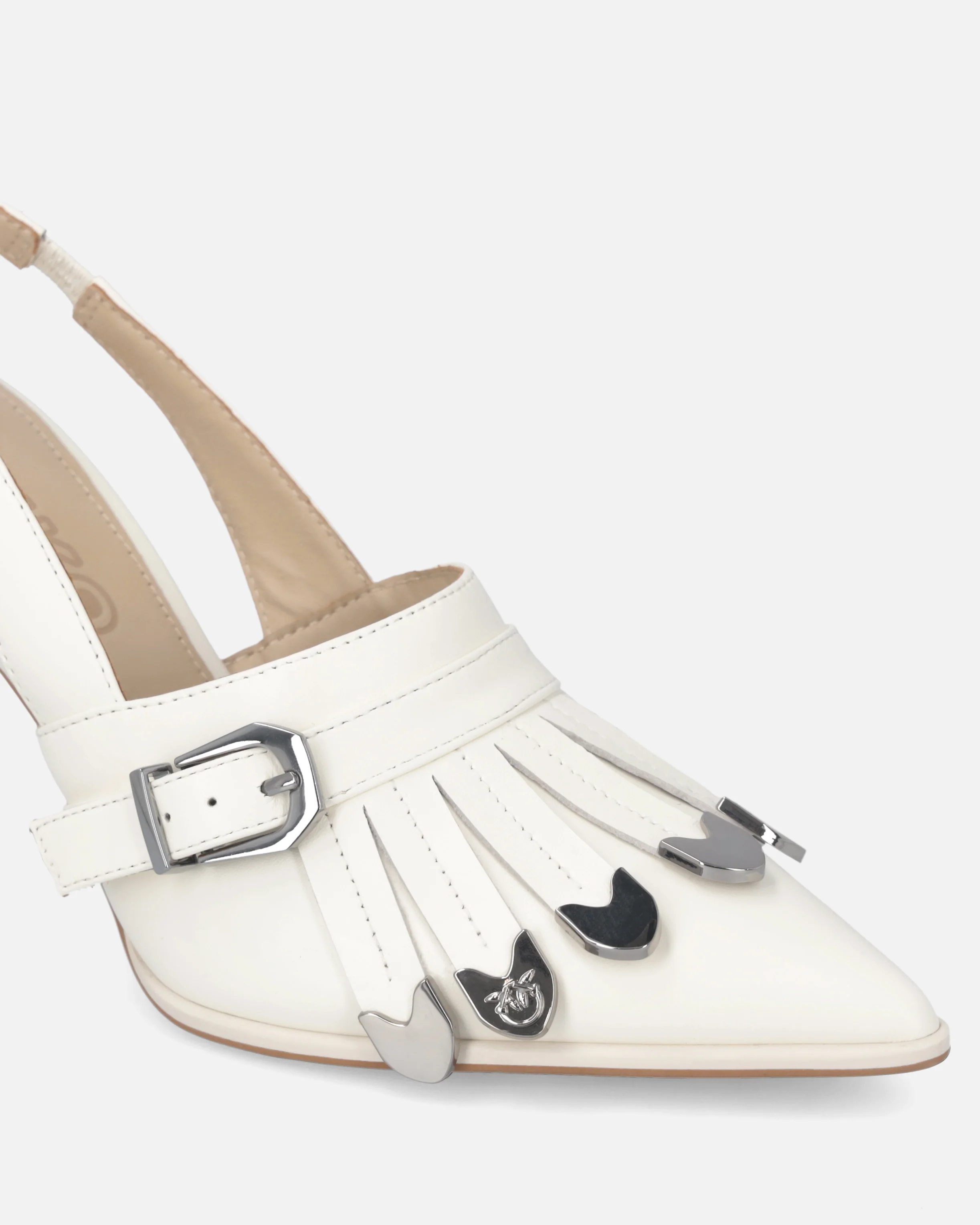 Leather slingbacks with saddlery-inspired details - Image 4