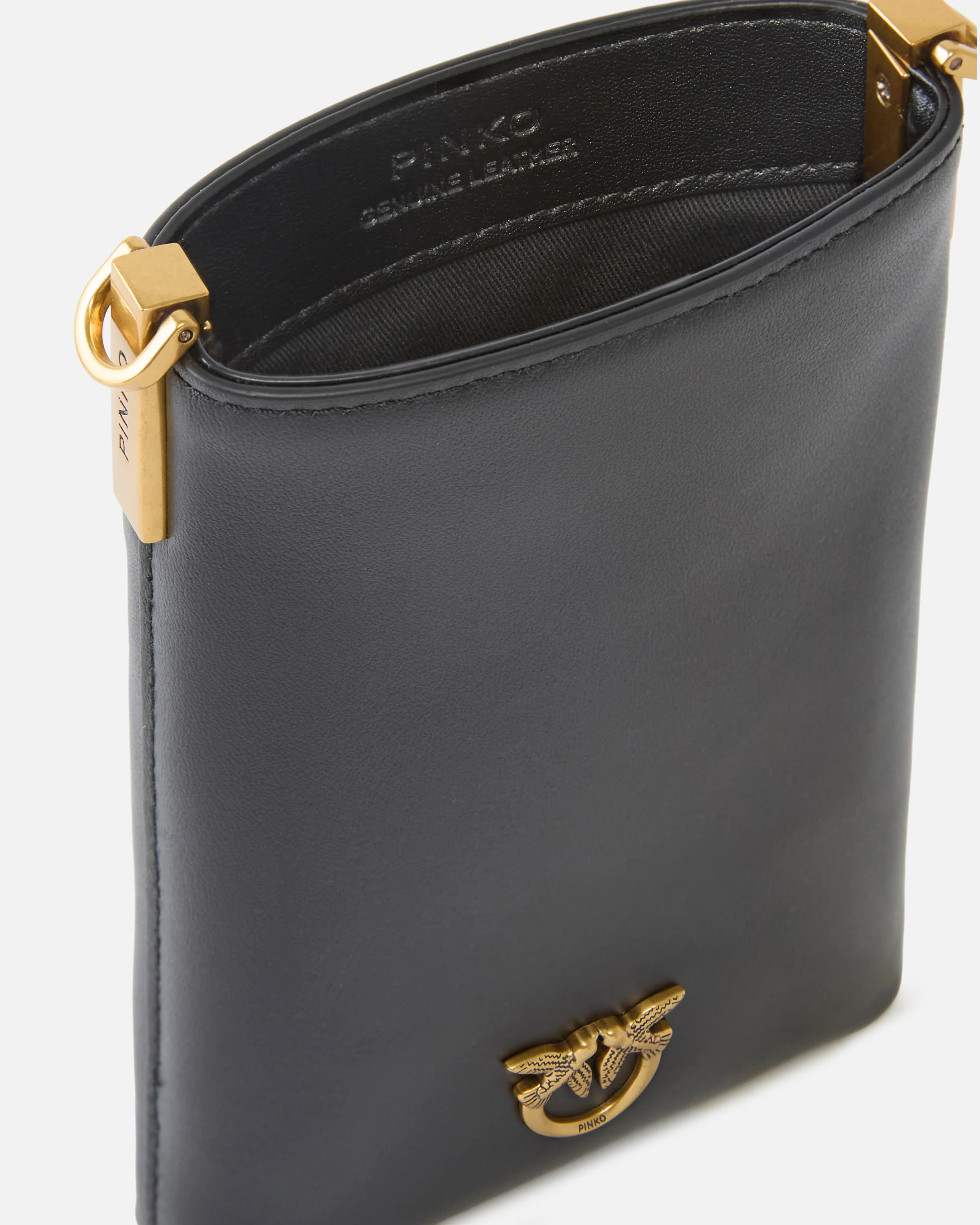Leather smartphone case with shoulder strap - Image 4