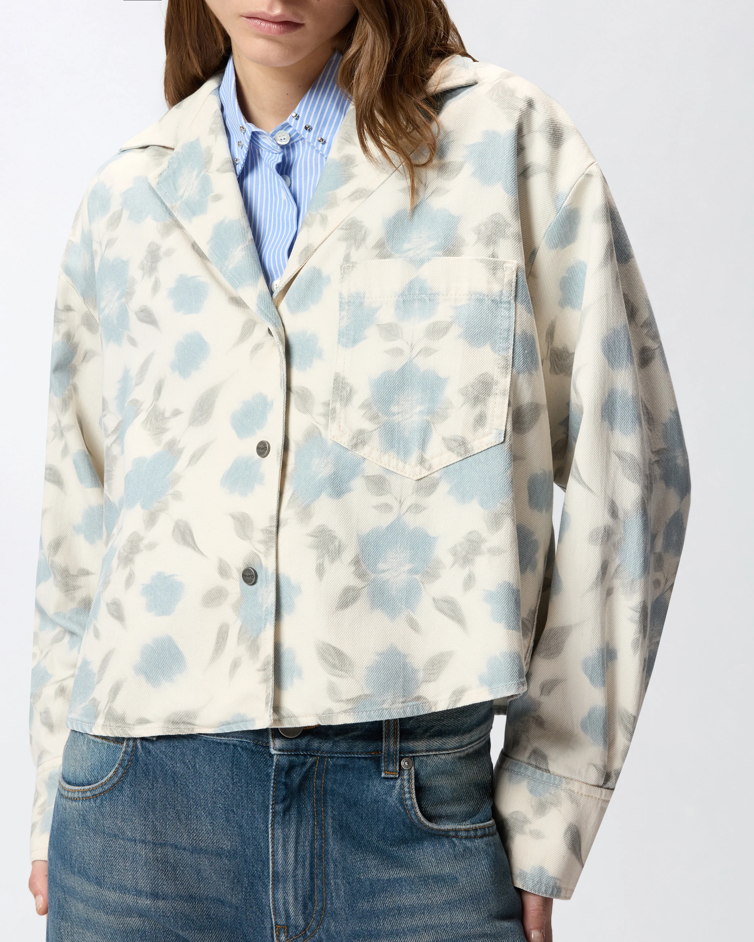 Lightweight boxy shirt with floral print - Image 4