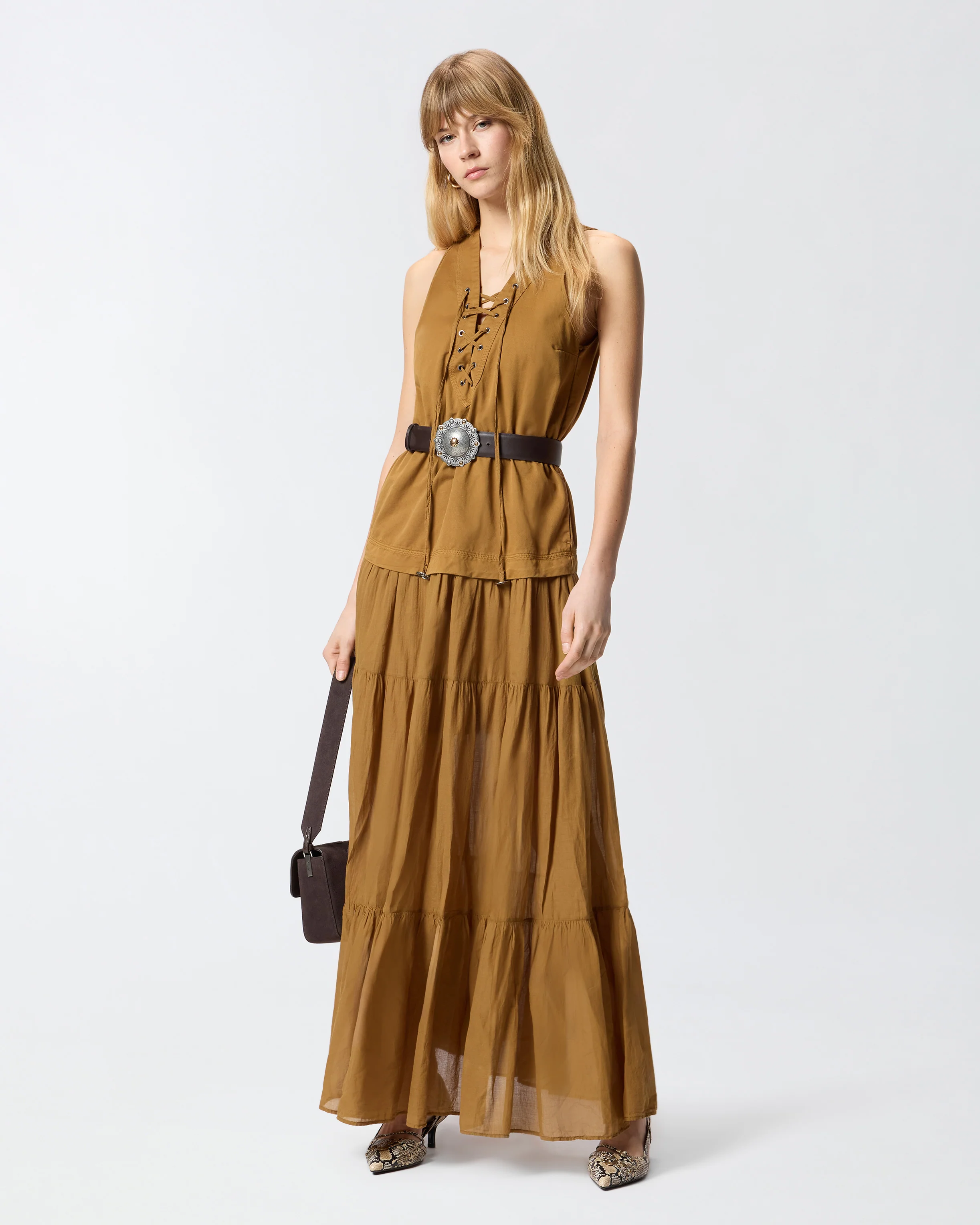 Long cotton dress with flounce and ribbons