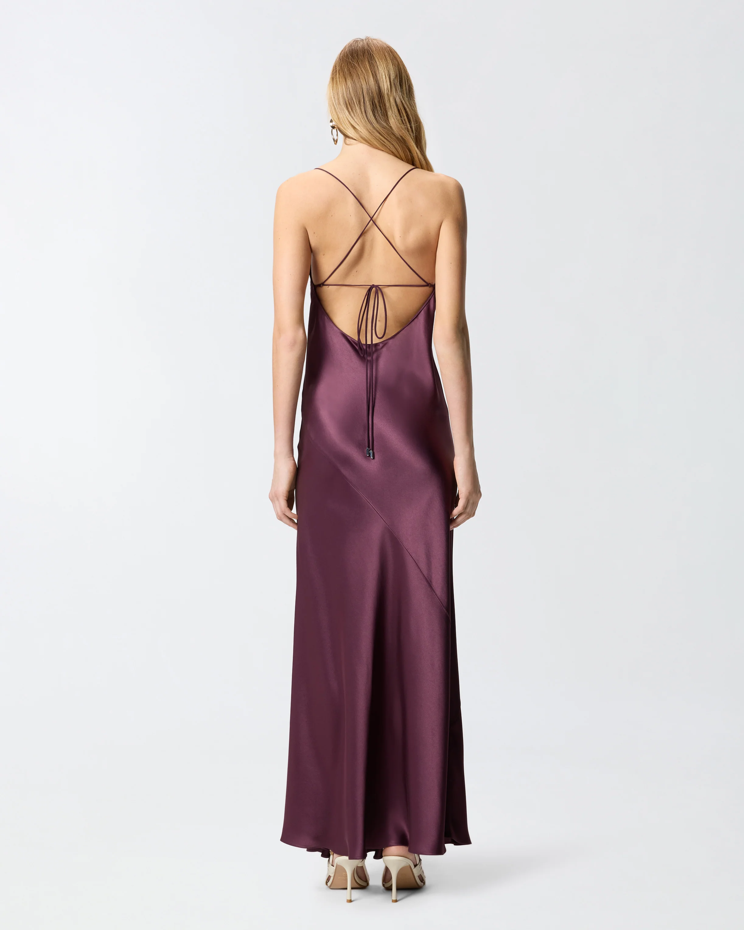 Long slip dress in satin - Image 3