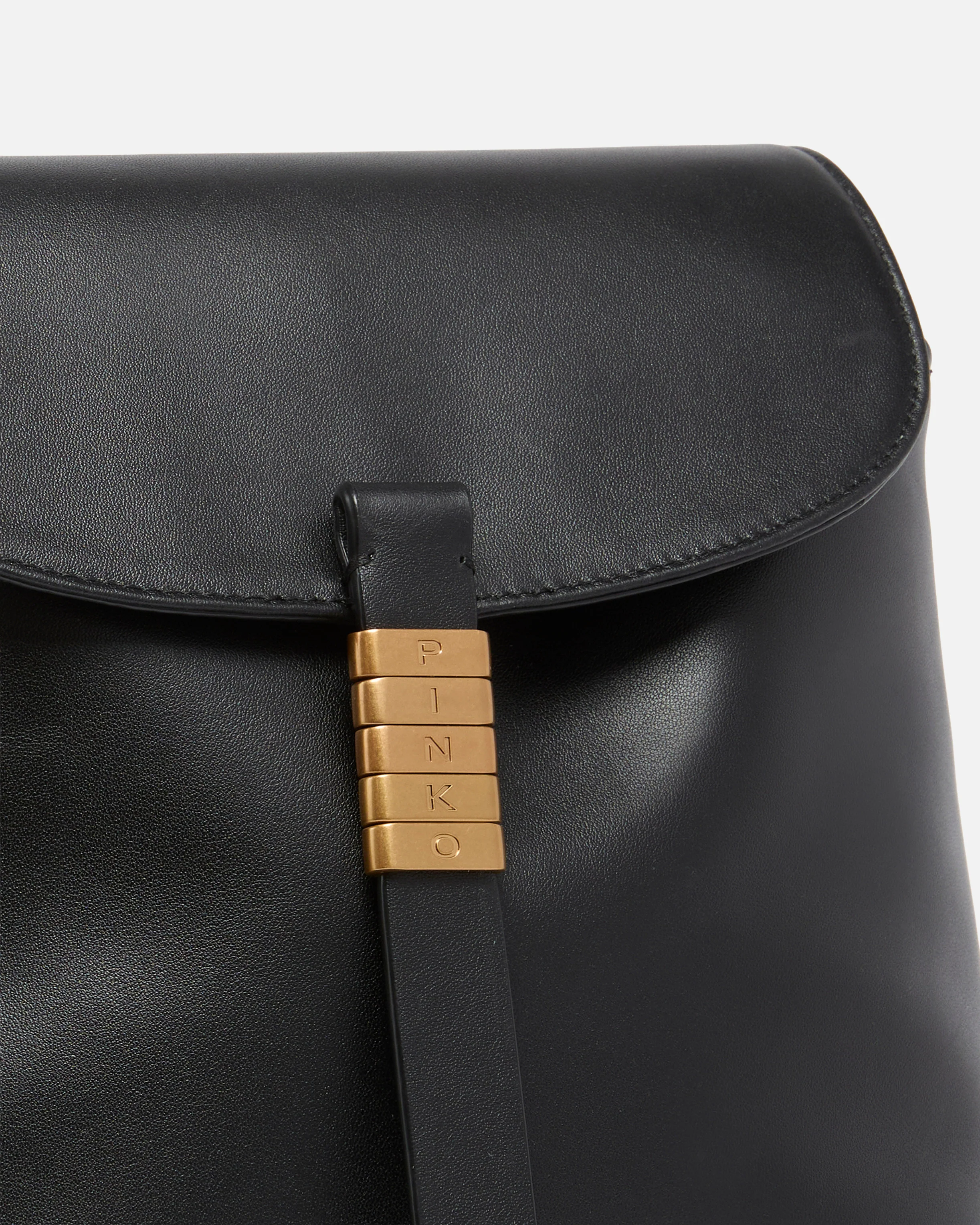 Medium Saddle Backpack in leather with logo rings - Image 3