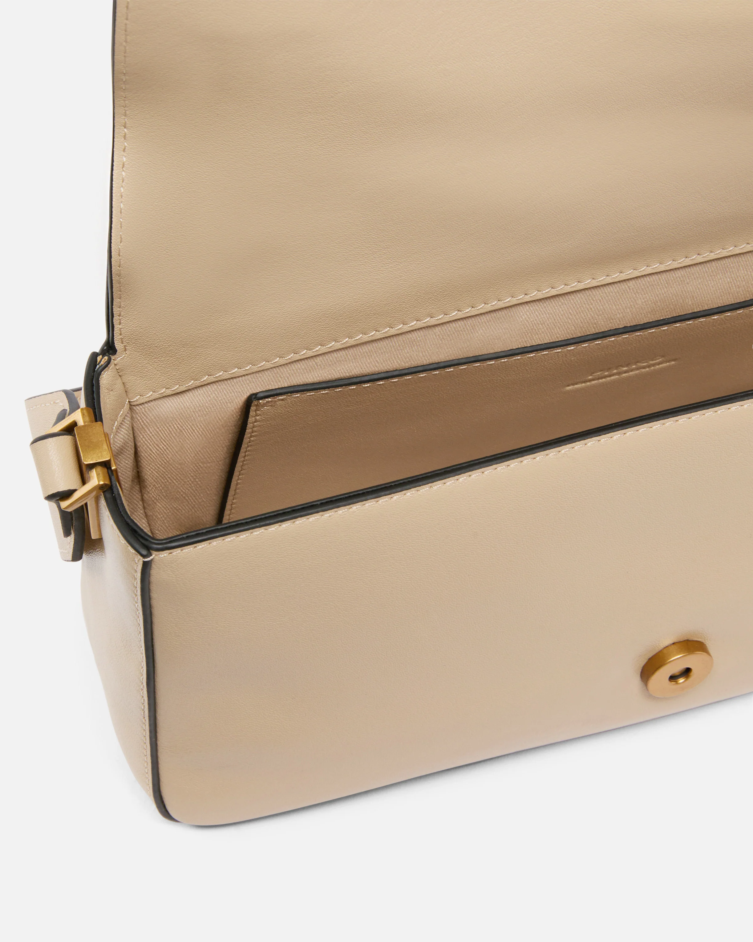 Medium shoulder bag Love Bag in leather - Image 4