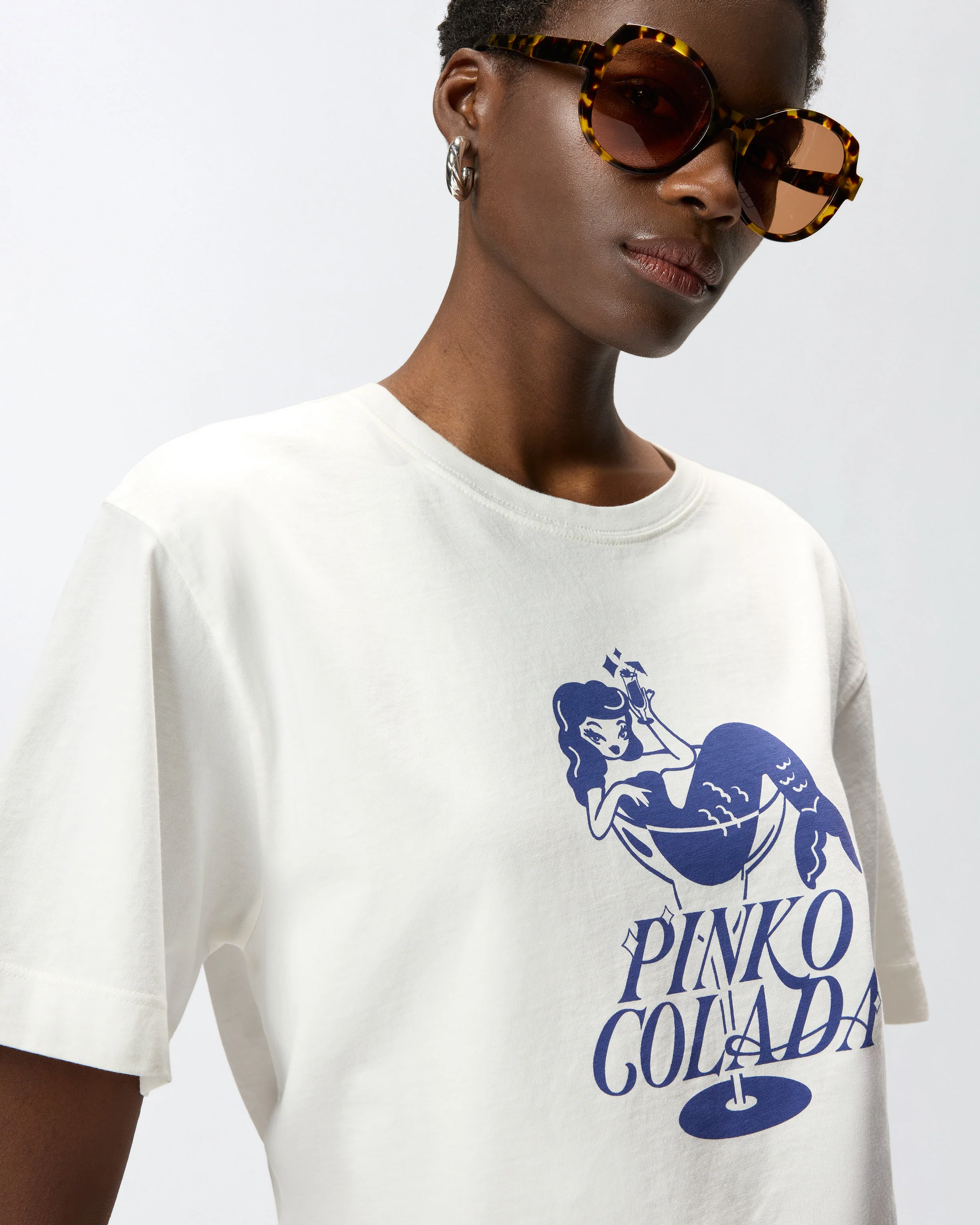Pinko Colada mermaid T-shirt - Image 4