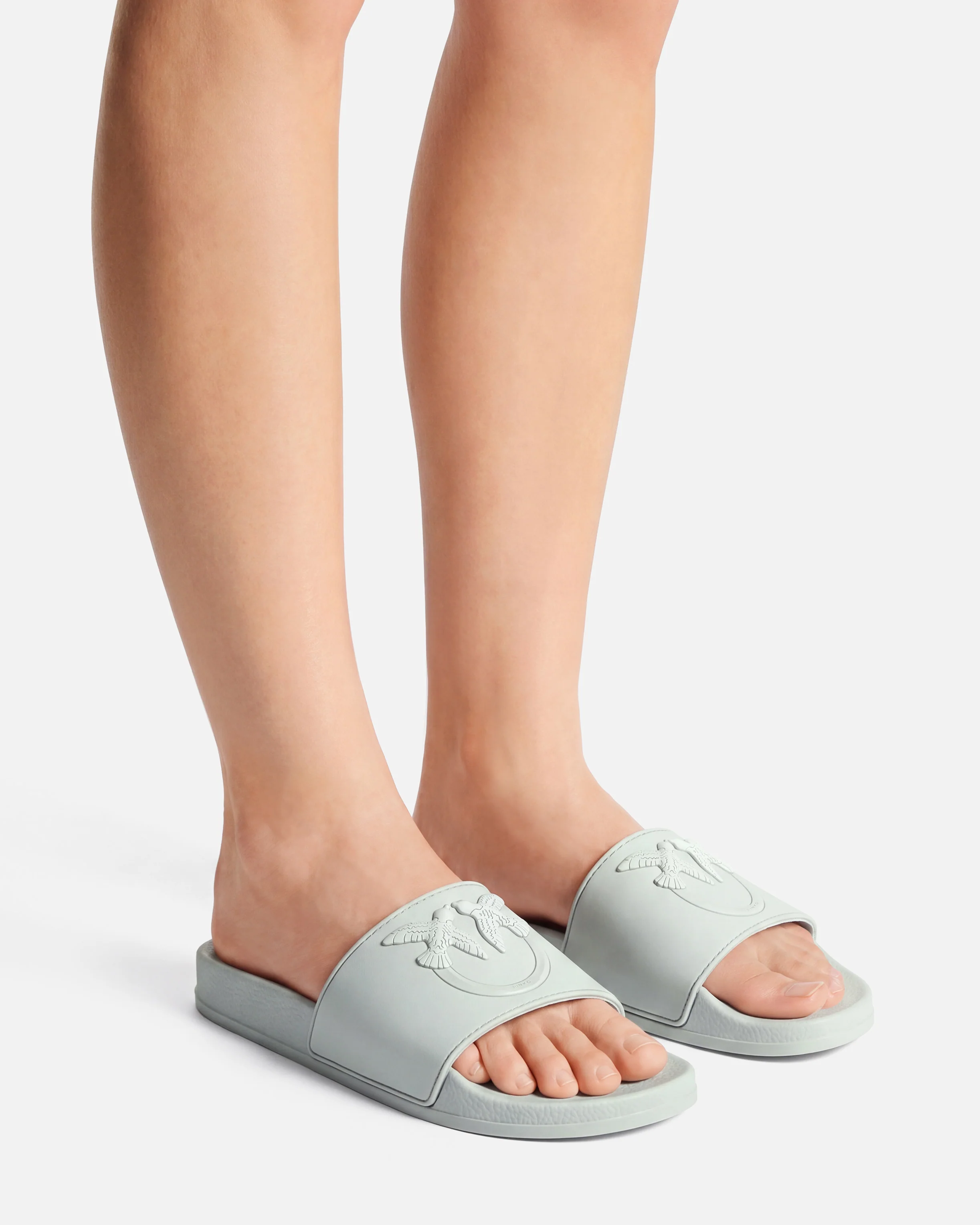 Rubber slip-on sandals with Love Birds maxi logo - Image 10