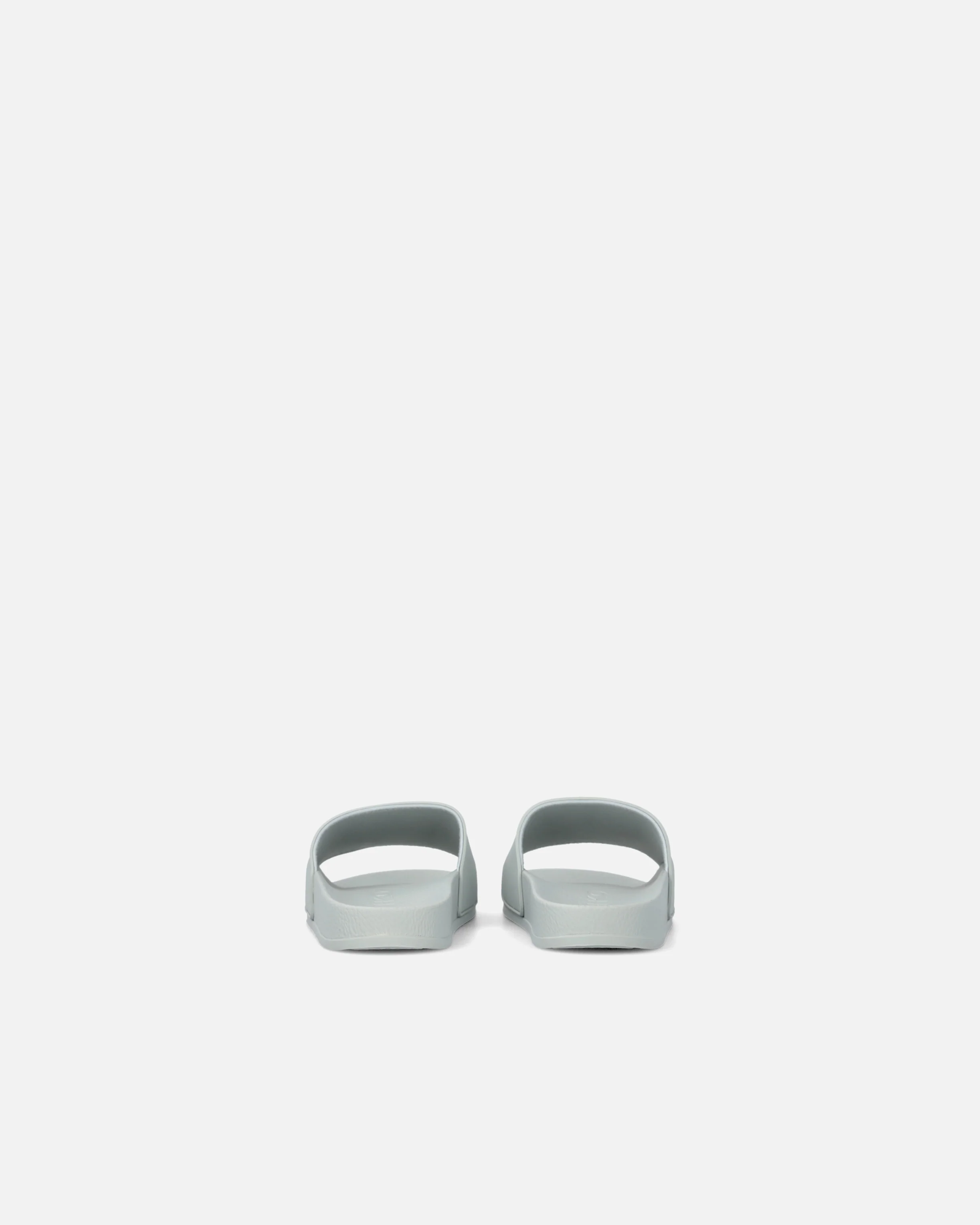 Rubber slip-on sandals with Love Birds maxi logo - Image 8