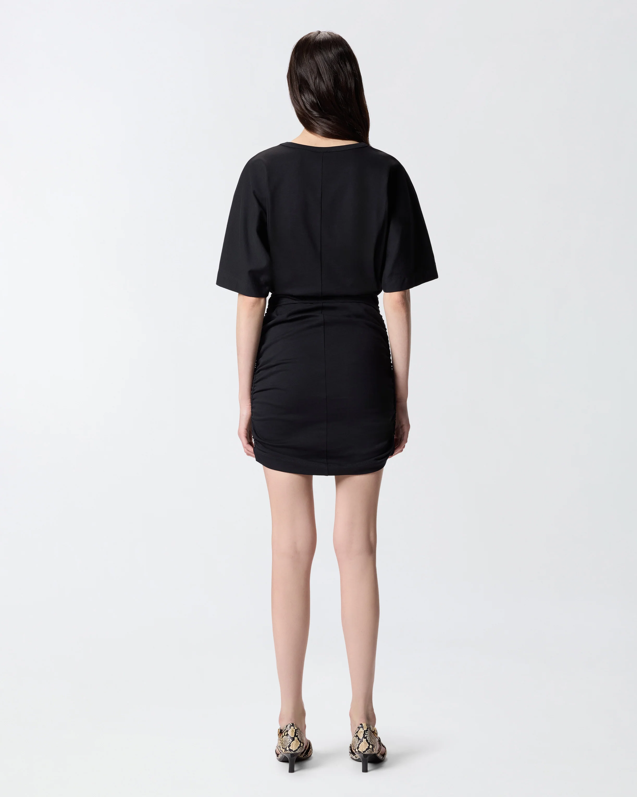 Short dress with belt - Image 3