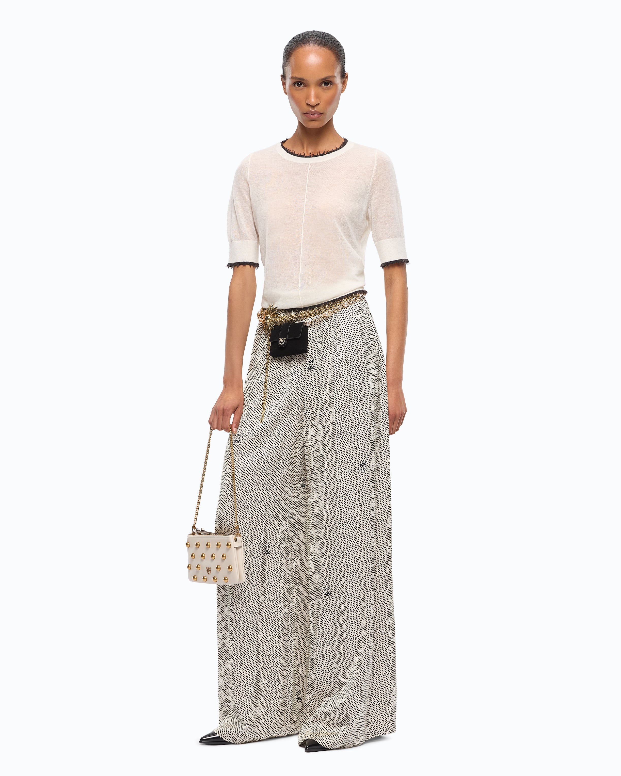Short-sleeved T-shirt with frayed edges - Image 2
