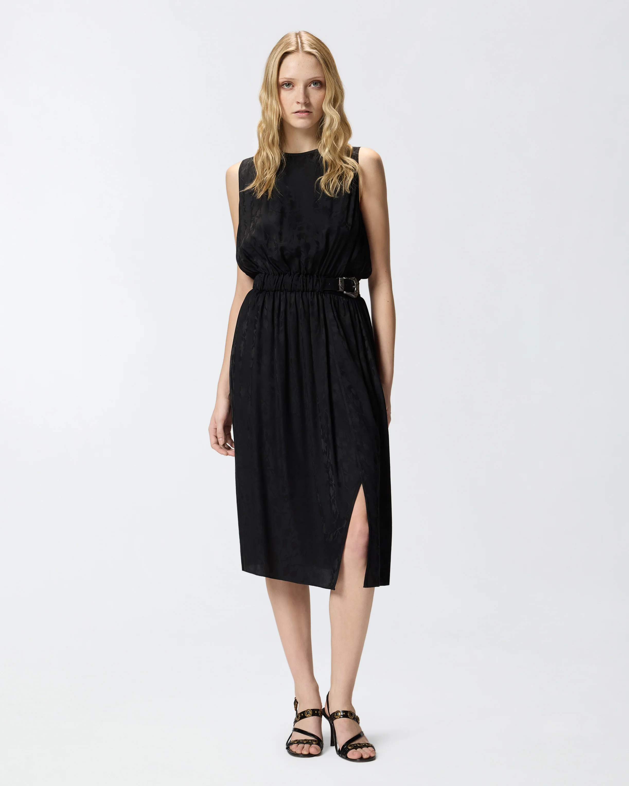 Sleeveless midi dress in floral jacquard with belt