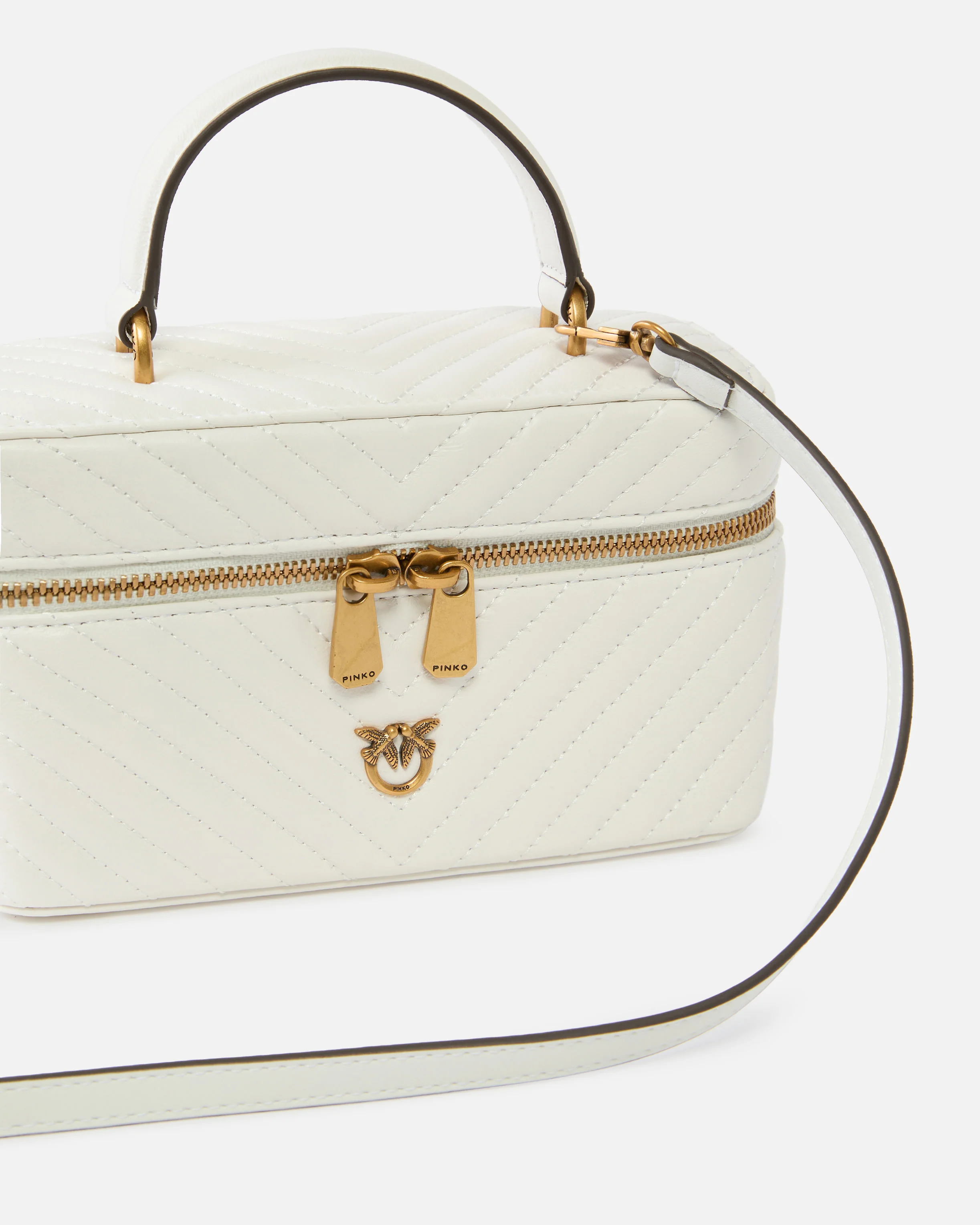 Small beauty case with shoulder strap in chevron nappa - Image 3