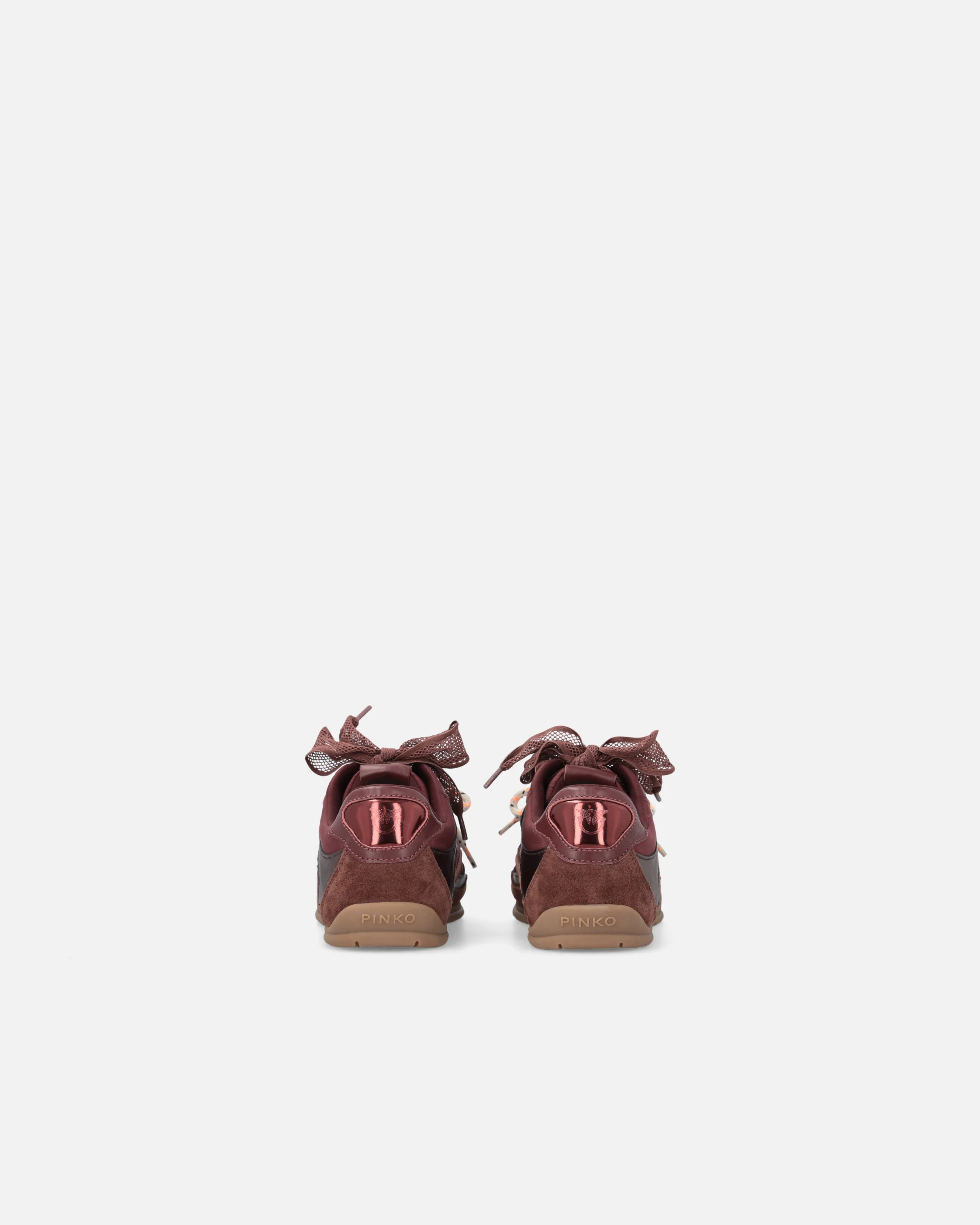 Sneakers with double laces and logo details - Image 8