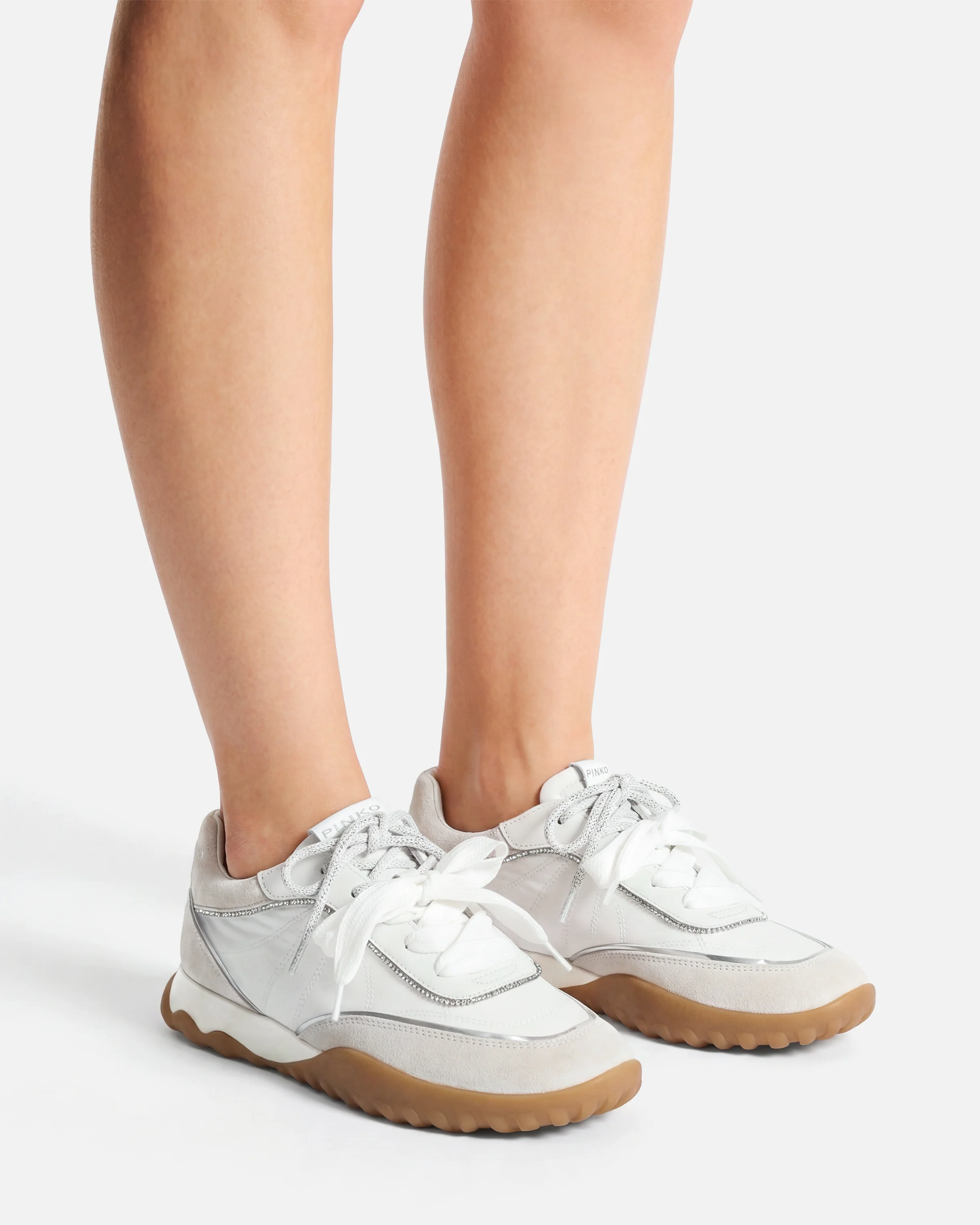 Sneakers with double laces - Image 10