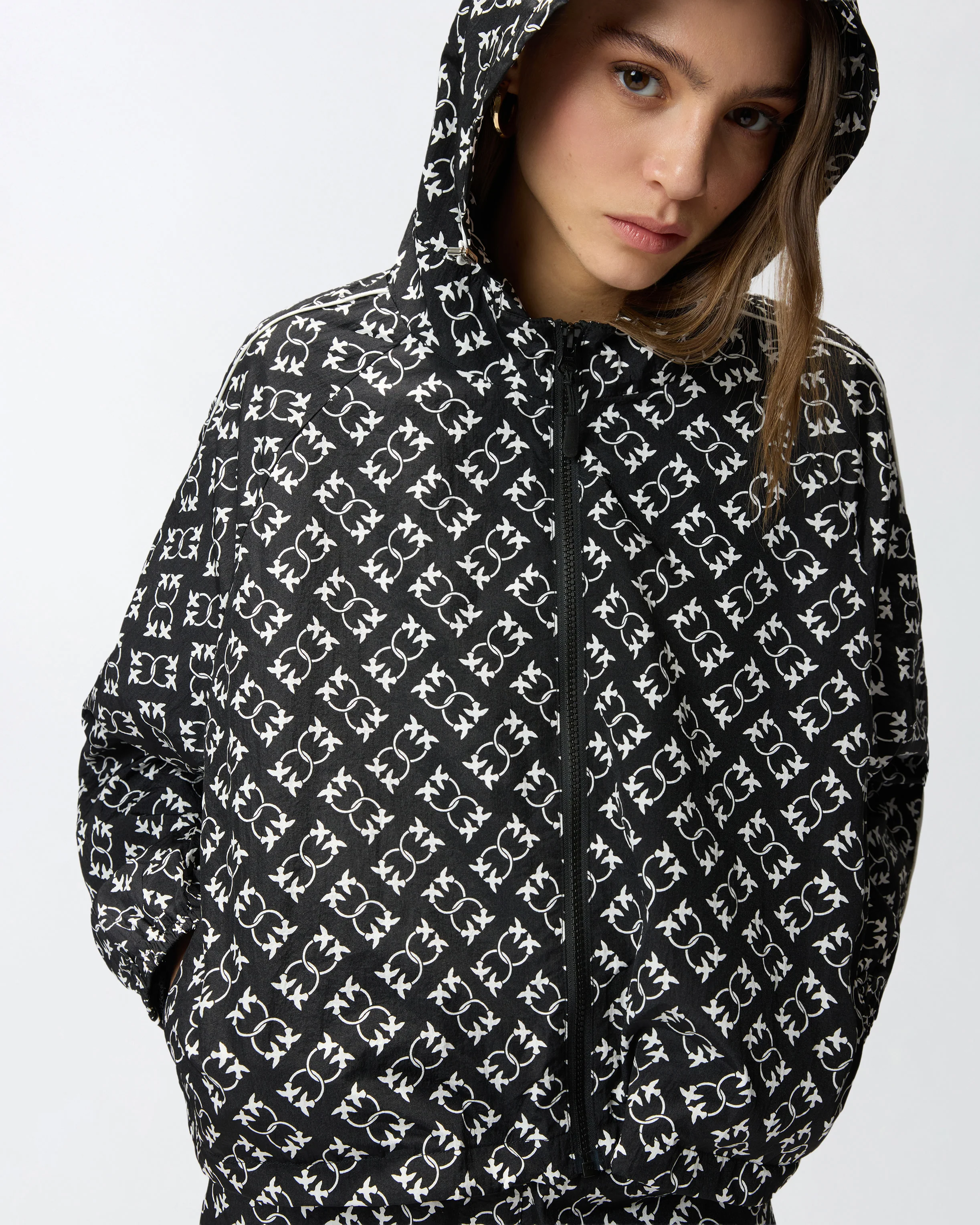 Sporty jacket with all-over Love Birds logo - Image 4