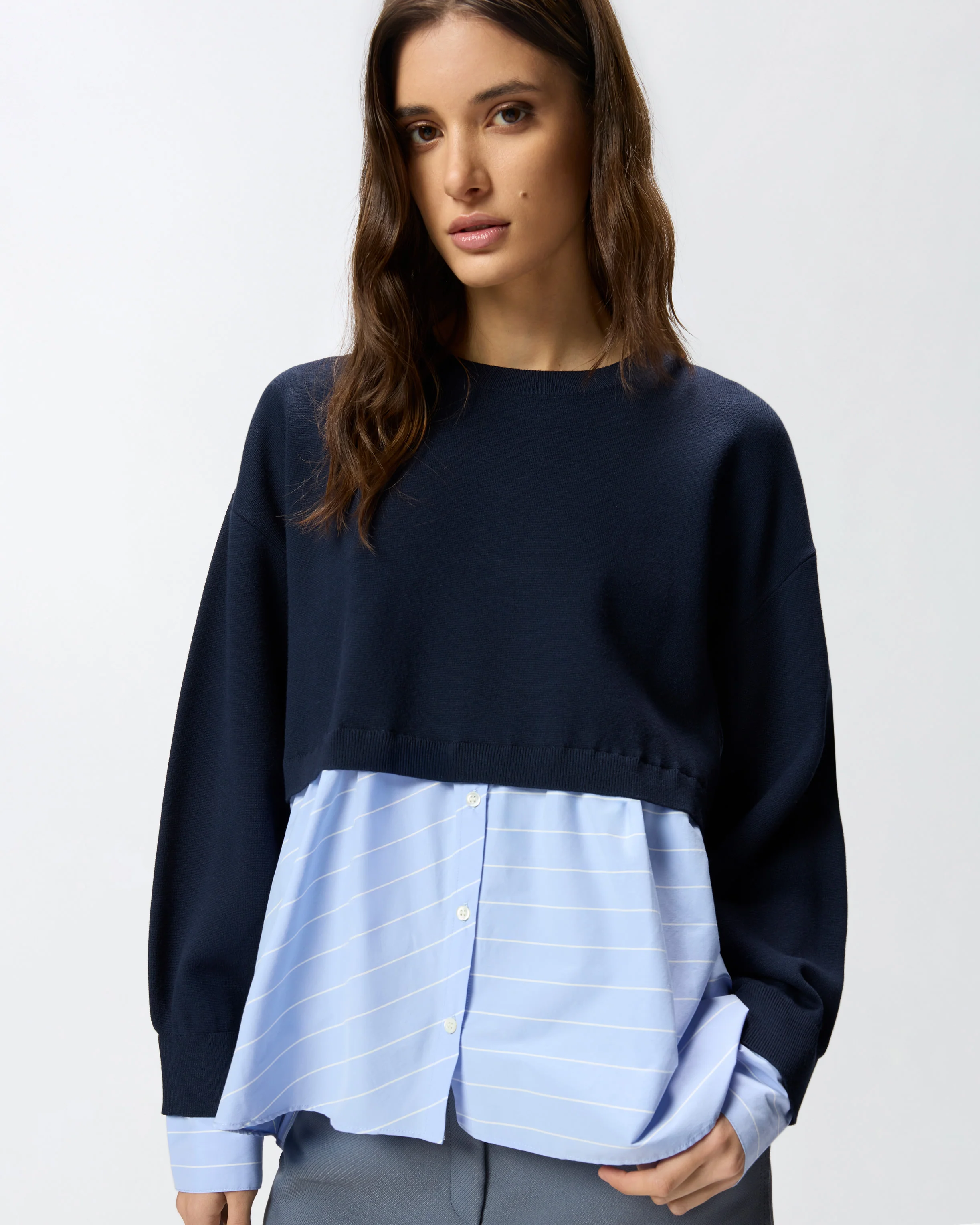 Sweater with shirt insert - Image 4