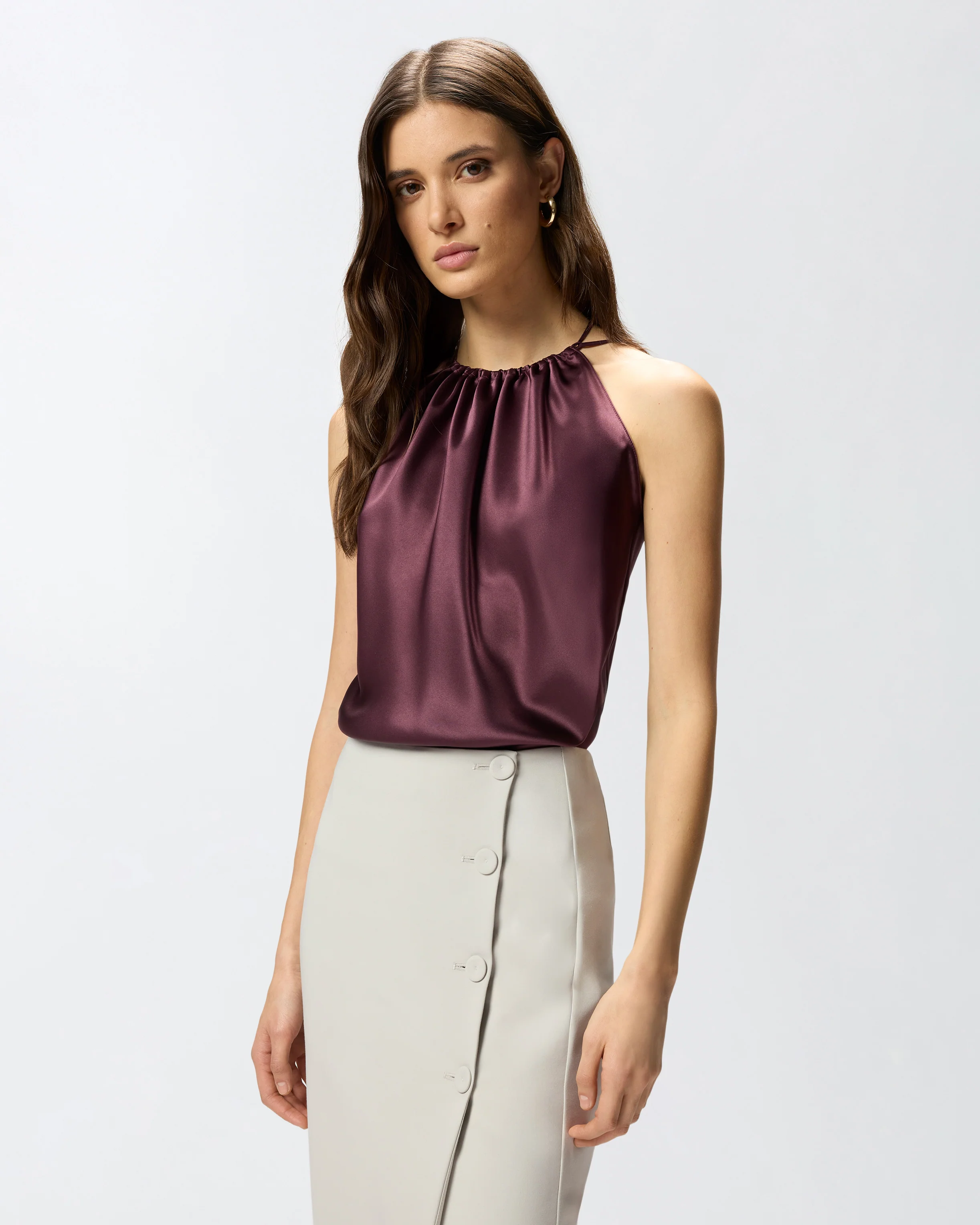 Top in satin with halterneck