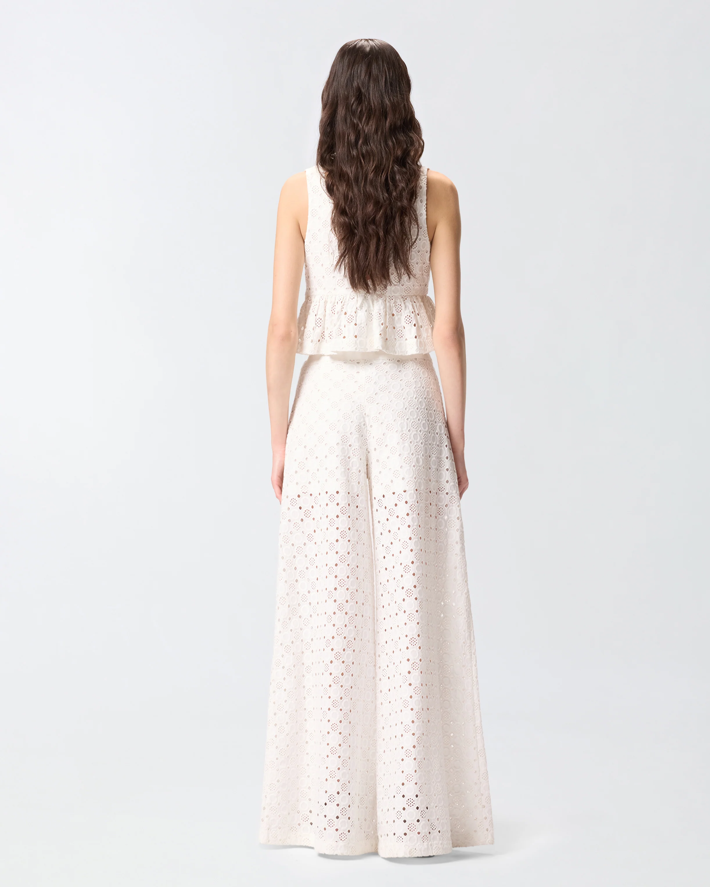 Trousers with openwork motif - Image 3