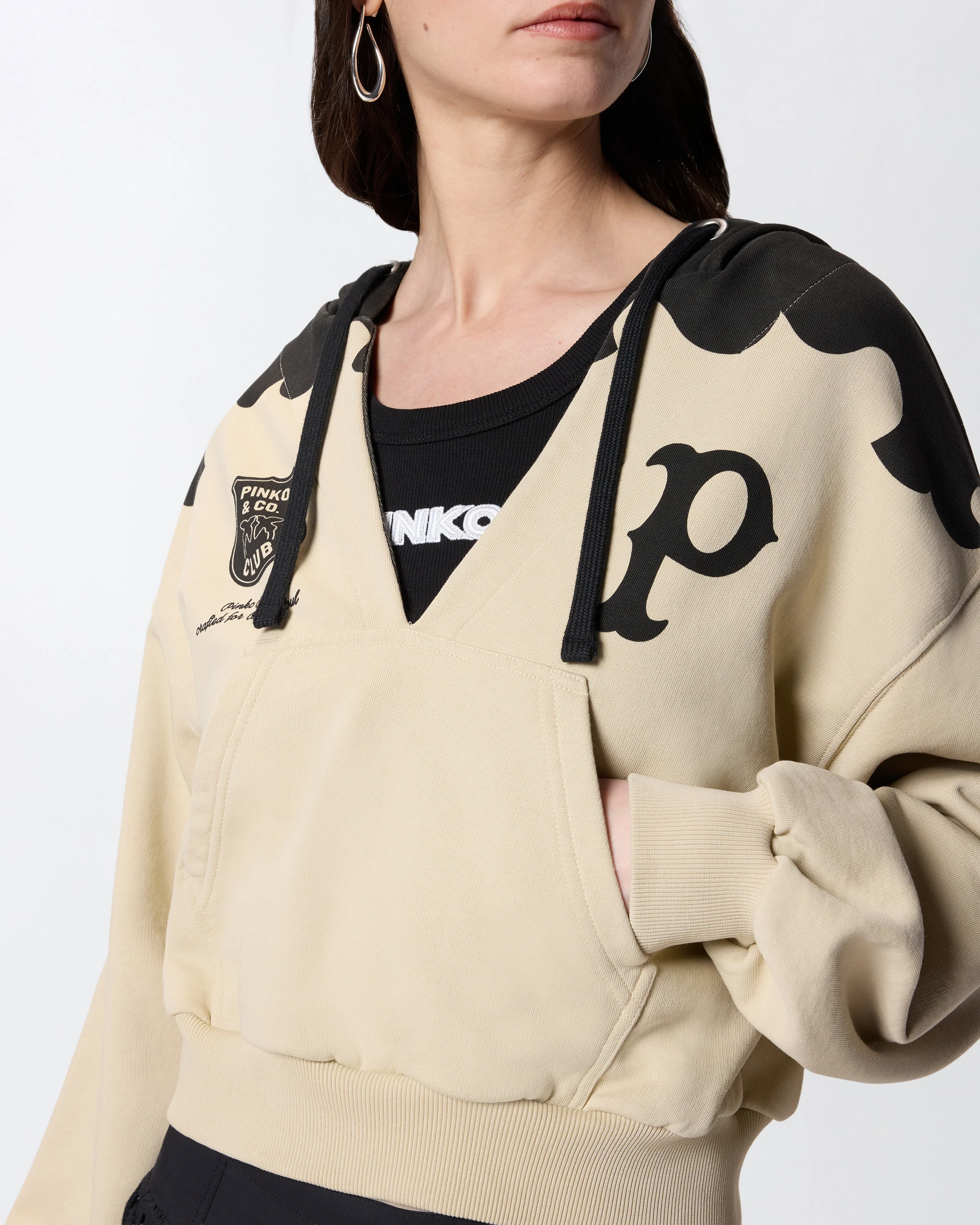 V-neck hoodie - Image 4