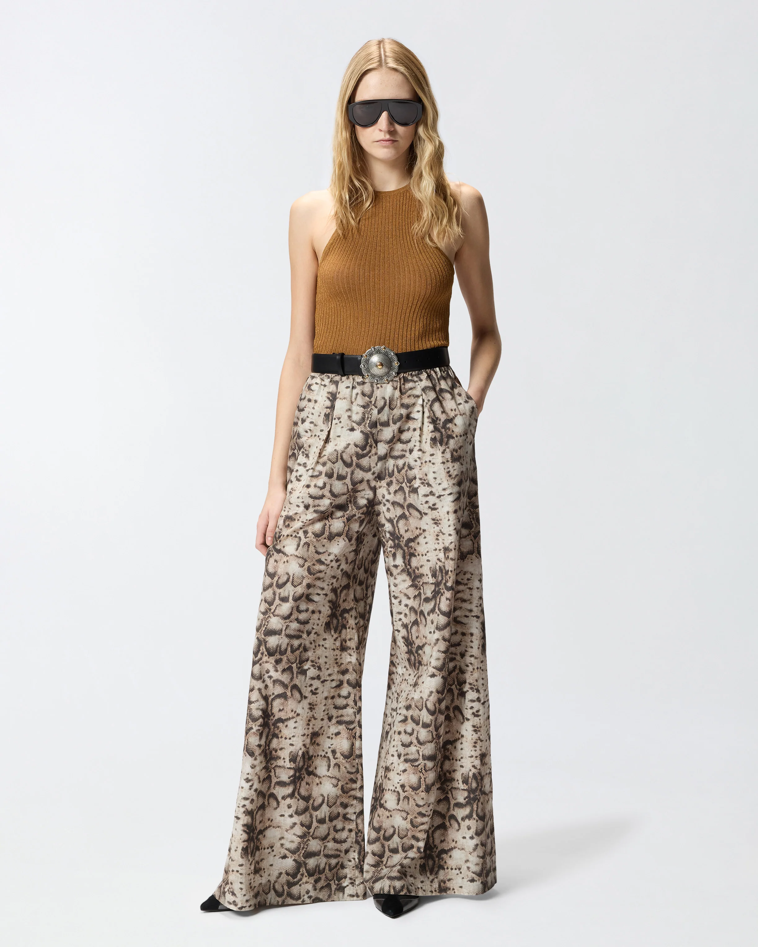 Wide-leg trousers with snake print