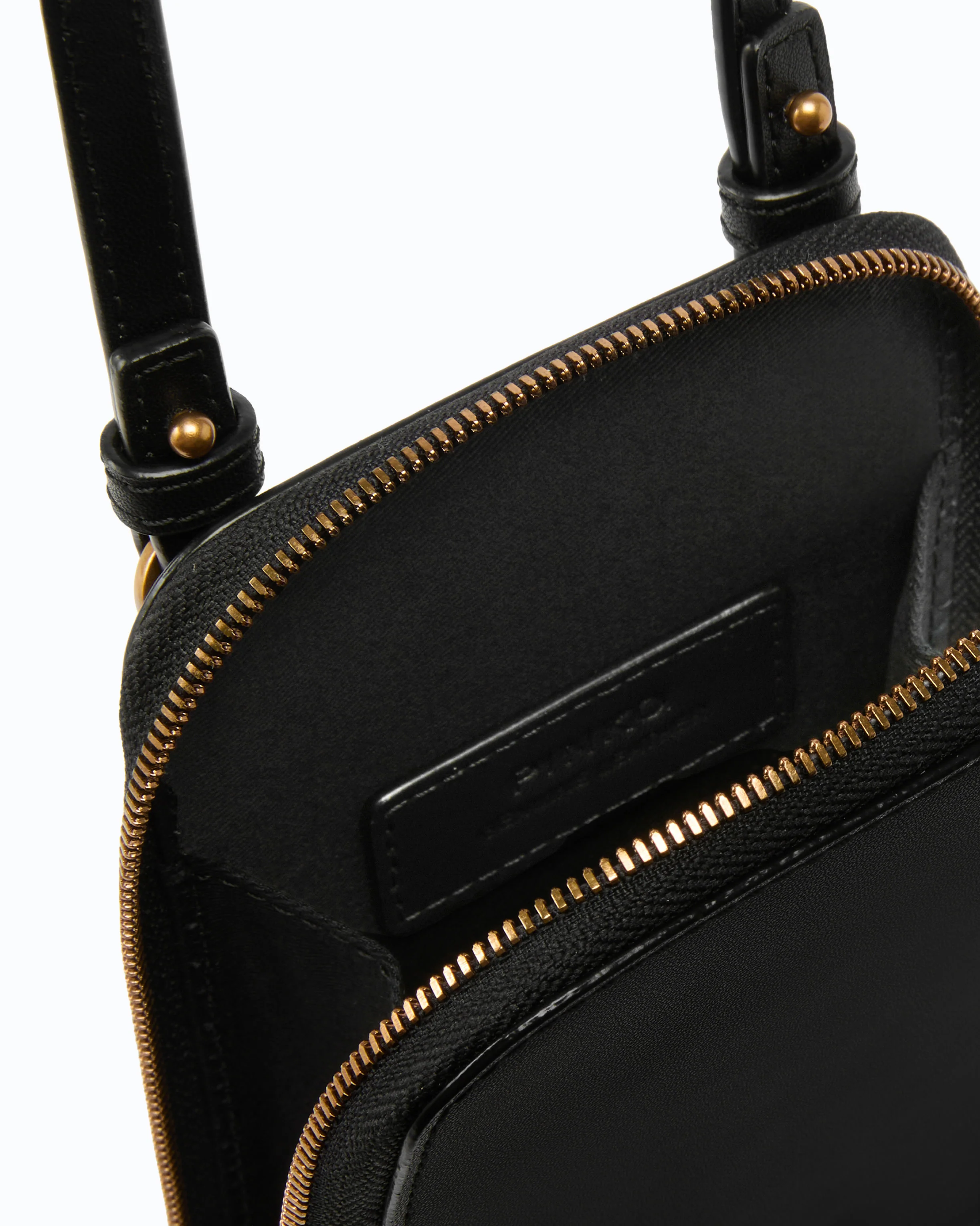 Zip-around leather smartphone case - Image 4